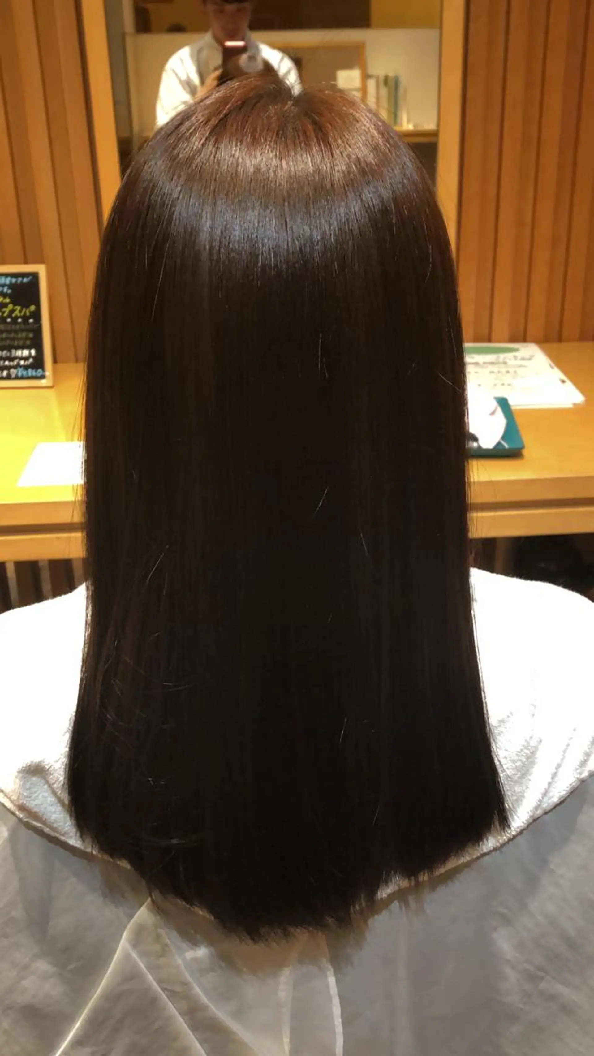 セミロング 高山🐬髪質改善 池袋で縮毛矯正のヘアスタイル