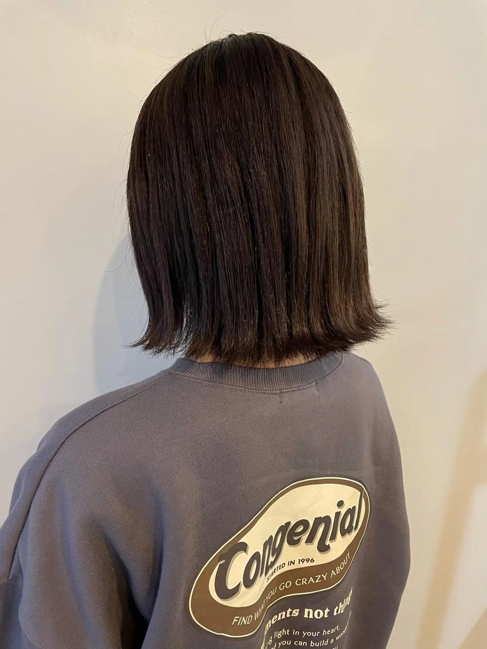 ショート カラー 安藤 佑衣のヘアスタイル