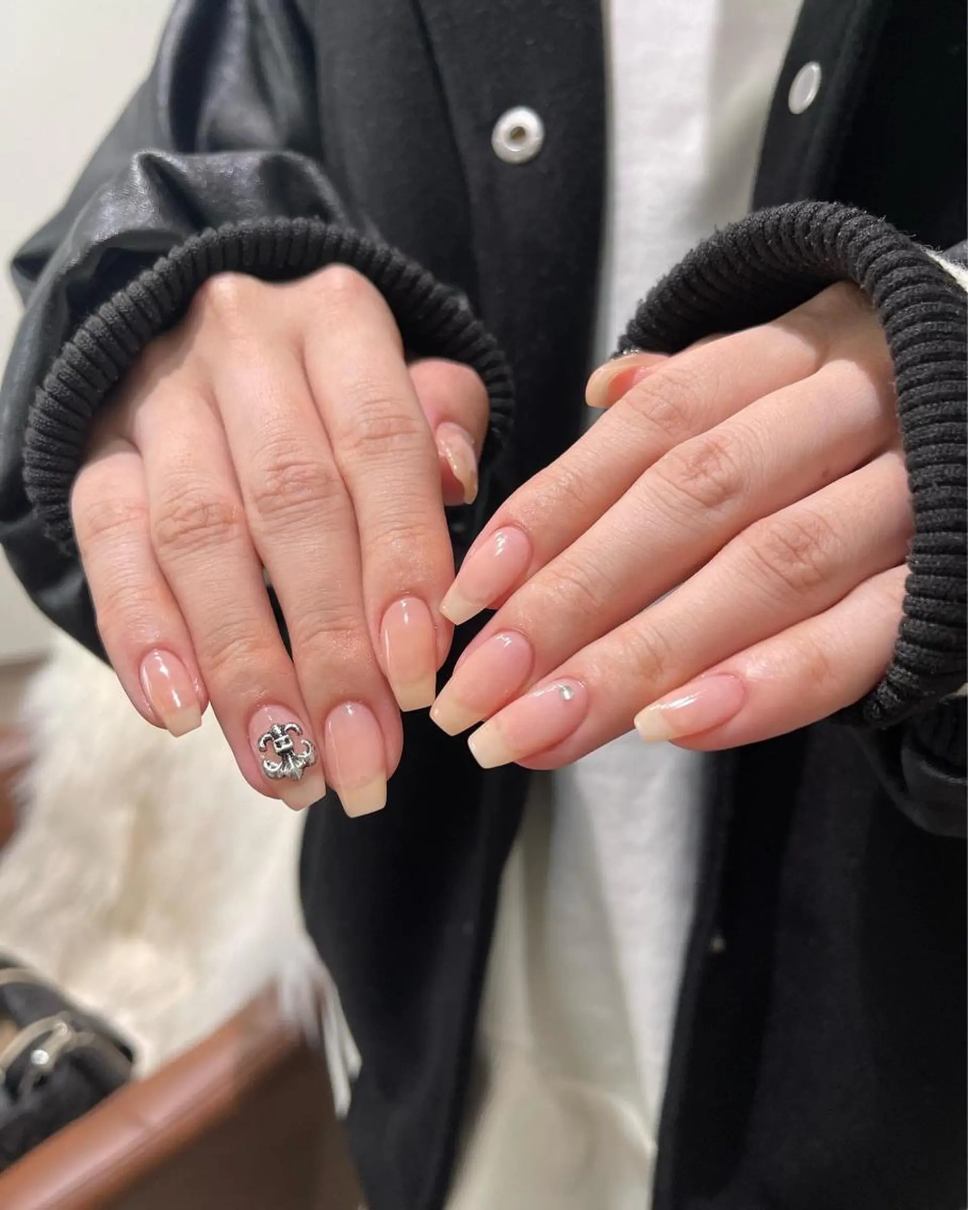 ネイル 8113 海外/y2k/韓国のネイルデザイン