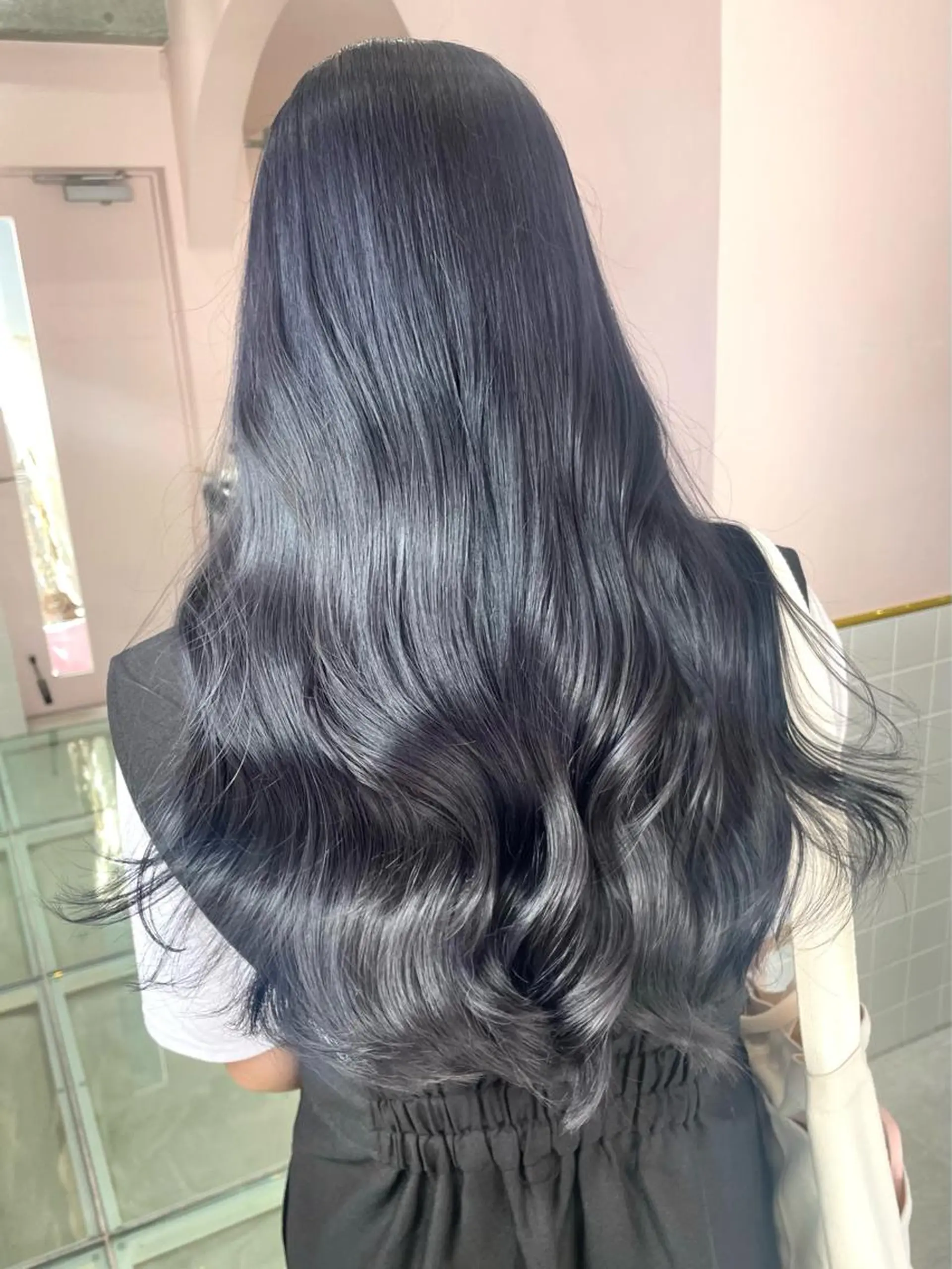 ロング カラー ヘアカラー トリートメント ヘアセット 艶髪 🦋CON🦋のヘアスタイル