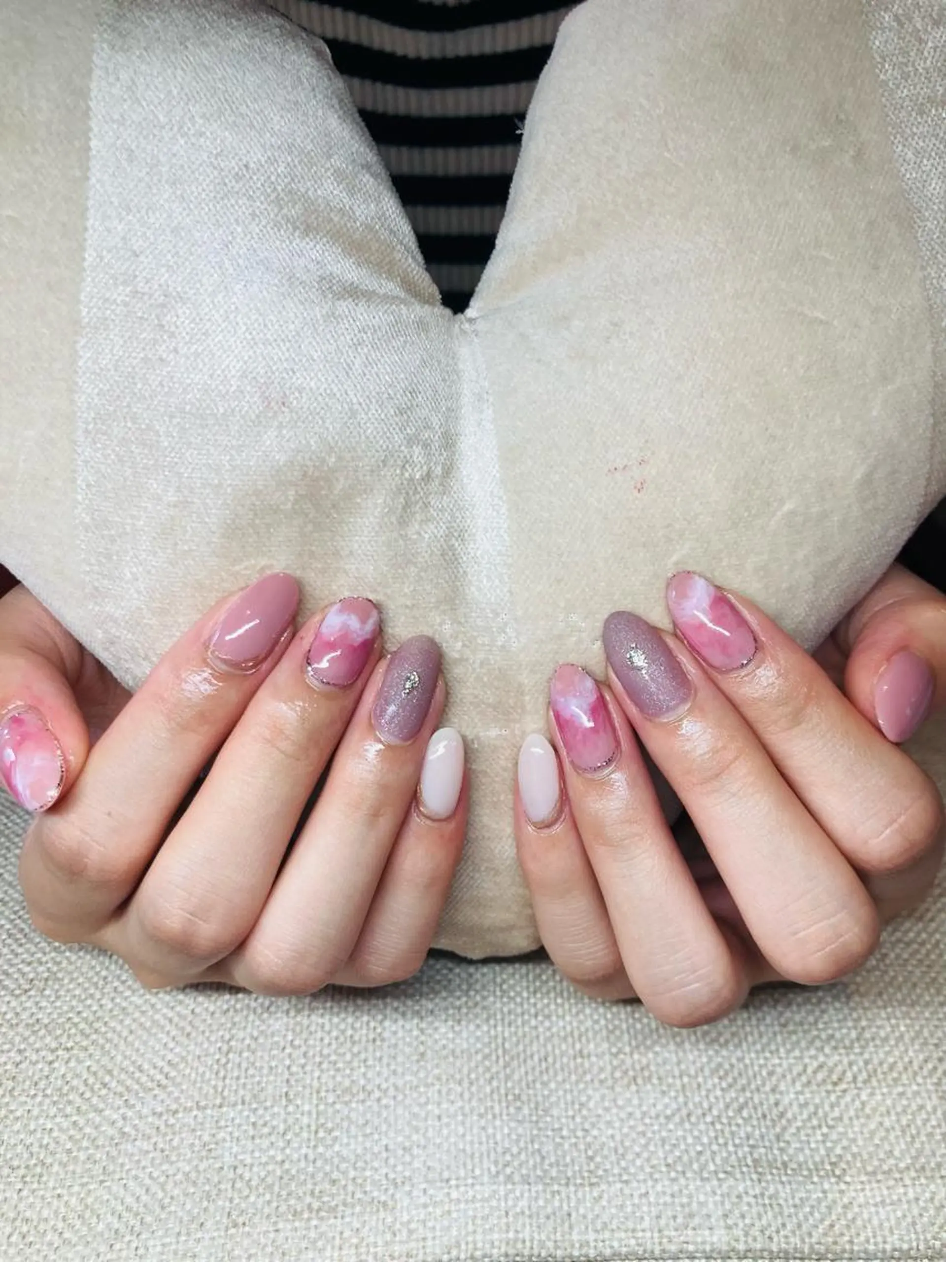 ネイル ECLAT エクラ所属・寺山 千鶴のネイルデザイン