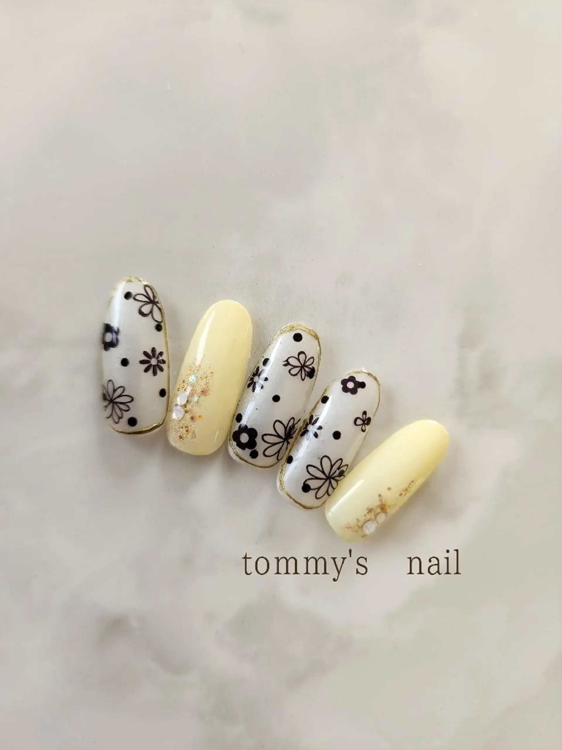 ネイル フットネイル ジェルネイル ミラーネイル ワンカラーネイル ハンドネイル tommy's nail所属・福岡/若よもぎ蒸し 全身美容が叶うサロンのネイルデザイン