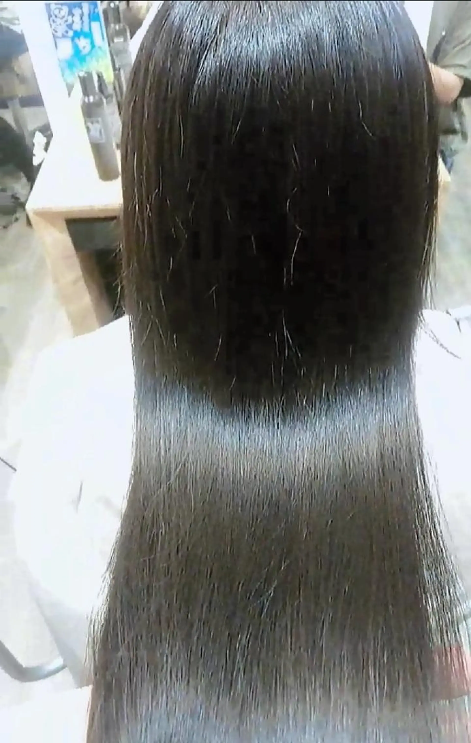 ロング ボブ くせ毛 ハイライト レイヤーカット 縮毛矯正 トリートメント ブリーチ/ヘアケア/ 艶髪/イギチハルのヘアスタイル