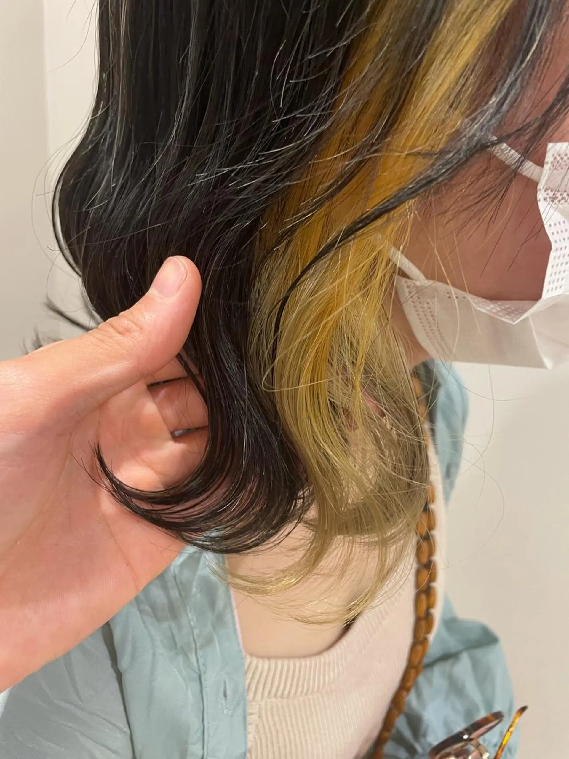 ミディアム カラー ヘアアレンジ イエローカラー ヘアカラー ヘッドスパ ヘアセット 🎍カトウ ケイゴ🎍のヘアスタイル