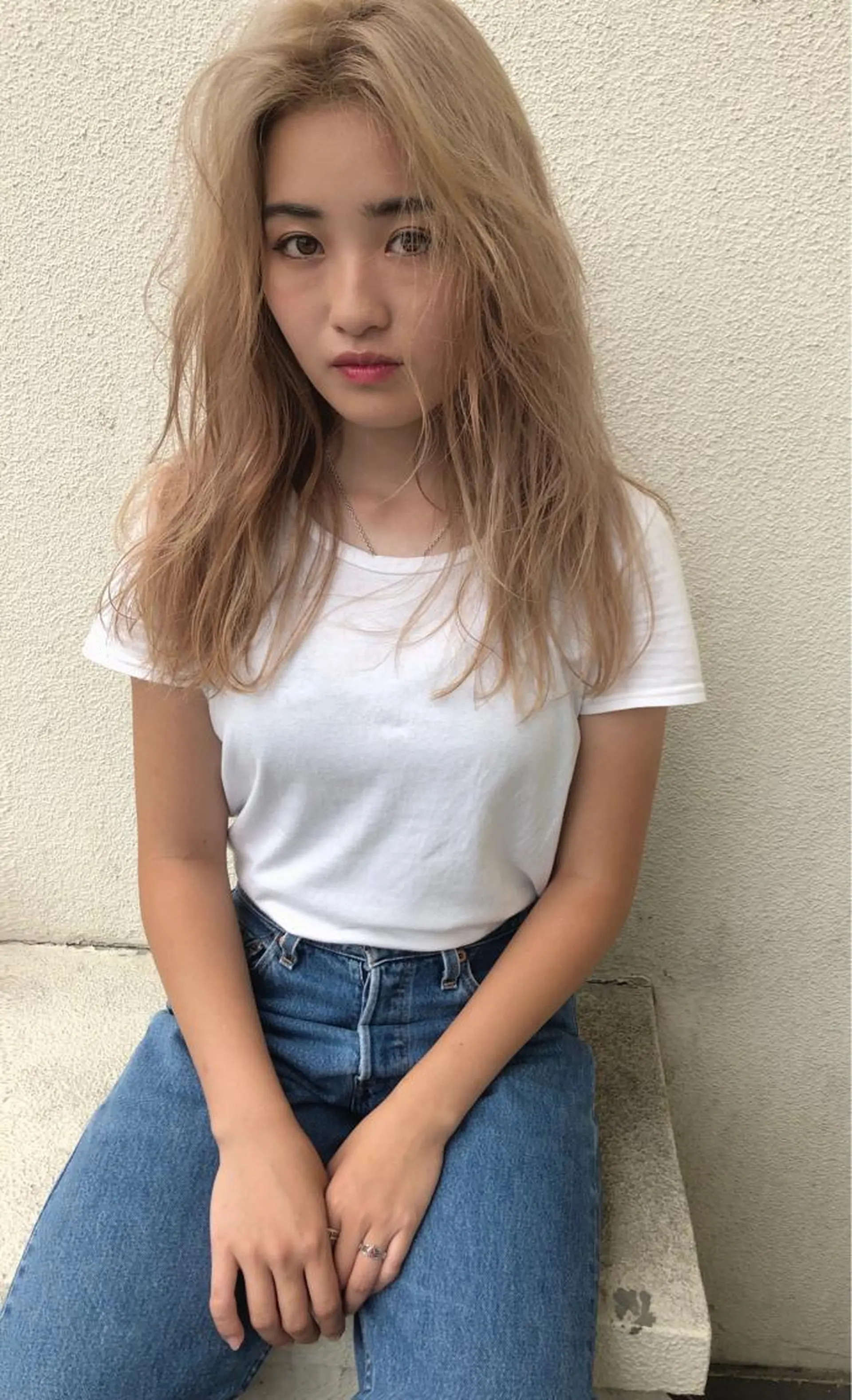 ロング カラー ブリーチ ハイトーンカラー ロング Pia hair Design Yakuin所属・Pia ツボイ ケイタのヘアスタイル