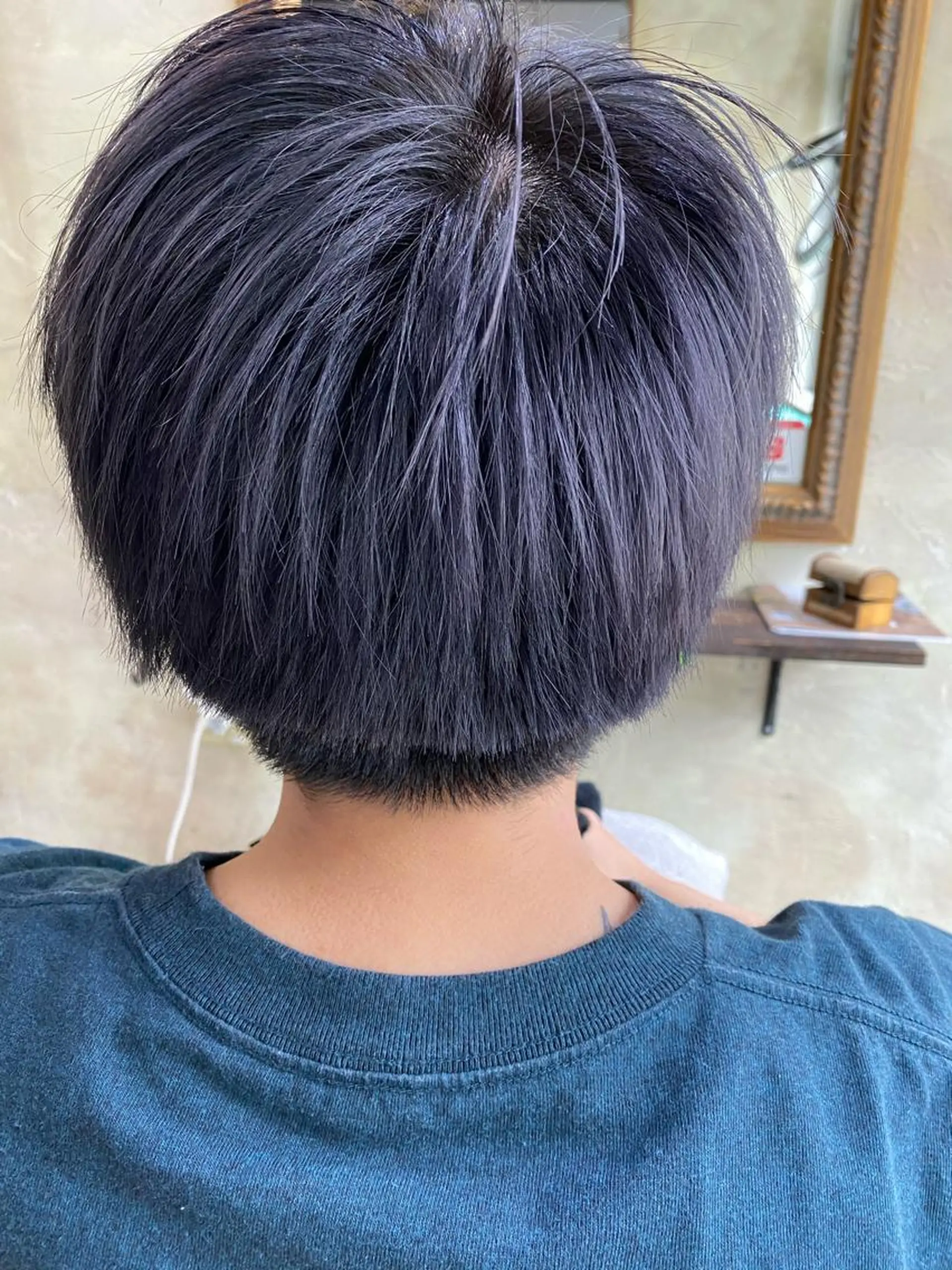 ショート カラー メンズ メンズブリーチ ブリーチ ラベンダーカラー バイオレットカラー 🌙𝑳𝑼𝑵𝑨 工藤/メンズカット✂のヘアスタイル