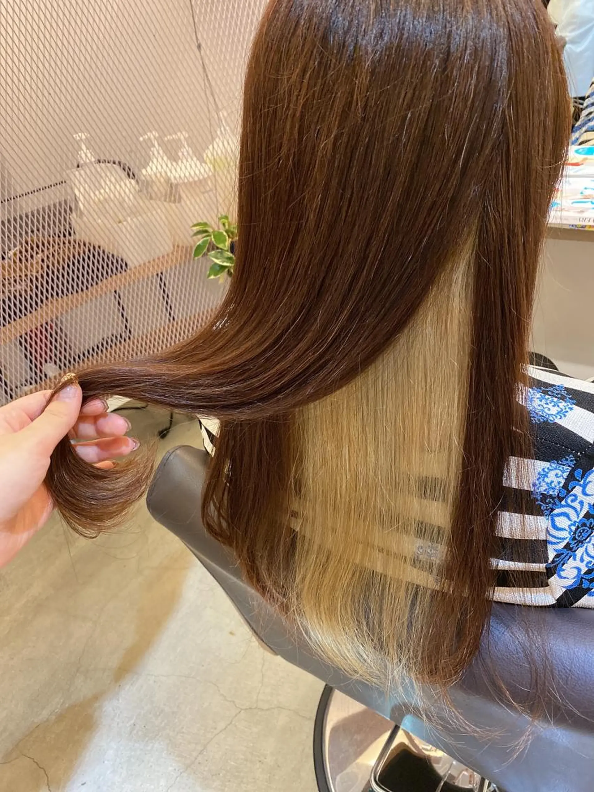 ロング 顔周りデザイン/ ママ美容師/濱ほのかのヘアスタイル