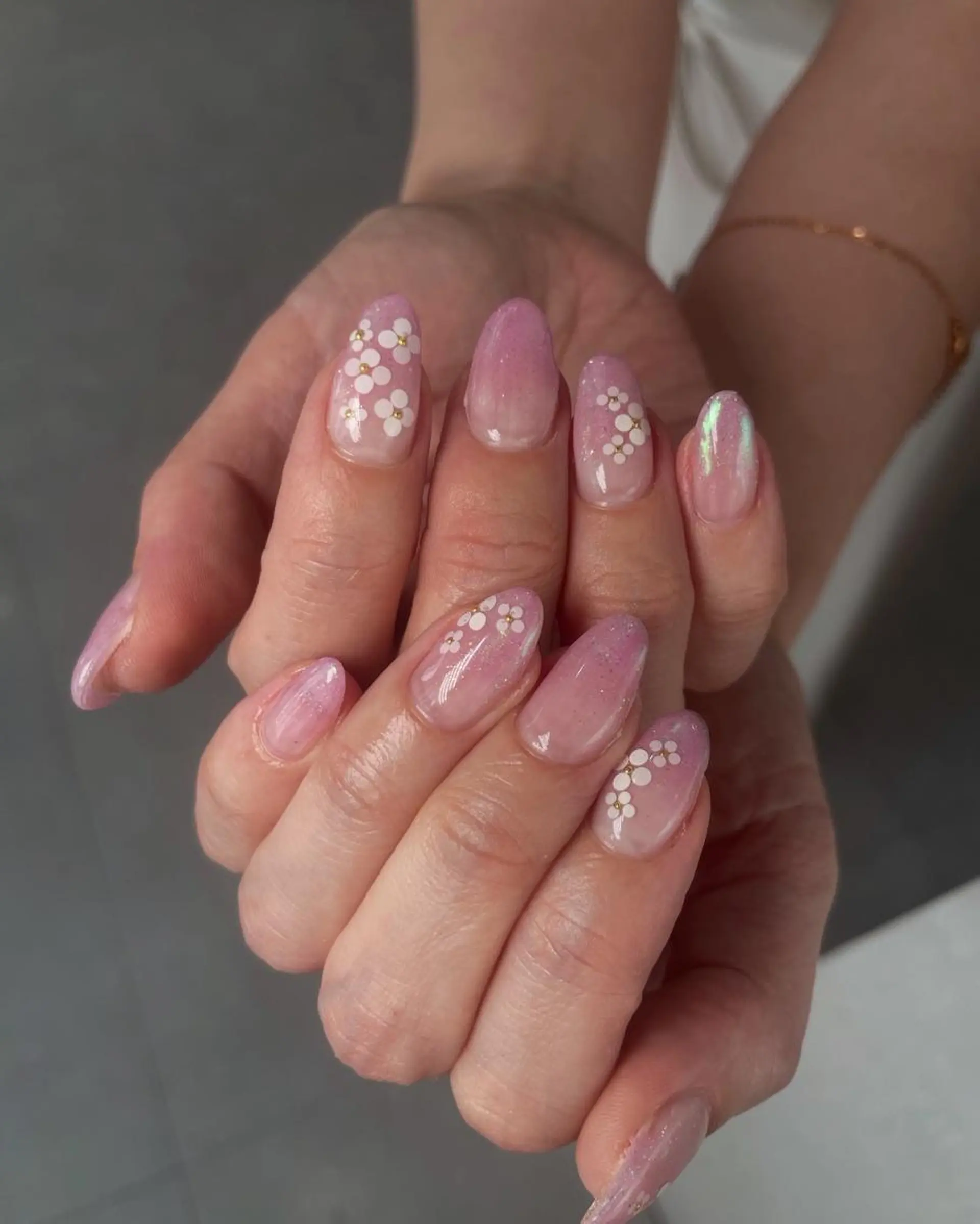 ネイル ボルドー チークネイル クリアネイル 成人式 フラッシュネイル ハンドネイル ~be 高槻のネイルデザイン