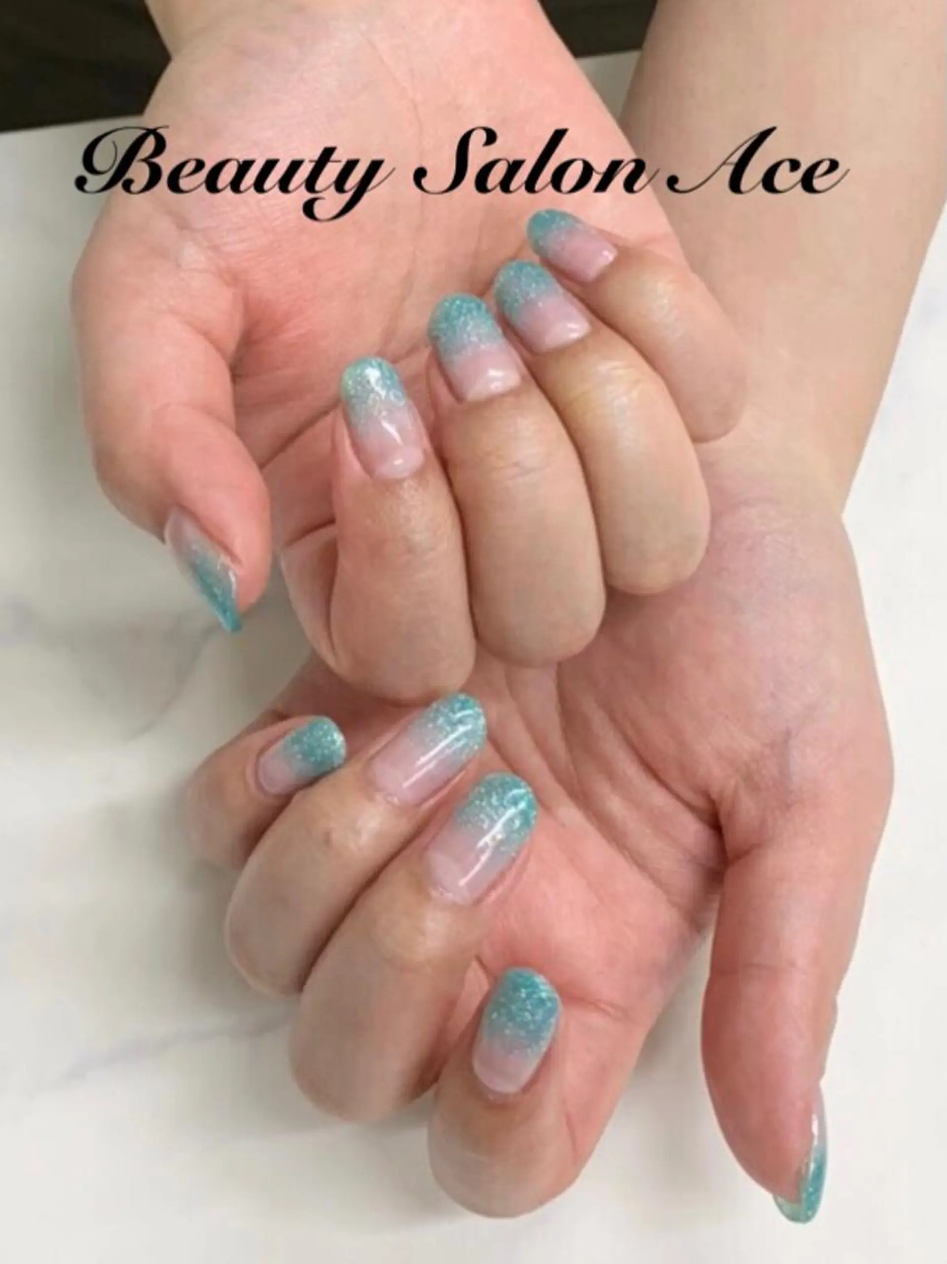 ネイル アートネイル ジェルネイル グラデーション ラメ(グリッター) ラメグラデーション Beauty Salon Ace（ネイルサロン　エース）所属・池袋フィルイン Ace♡長さだしのネイルデザイン
