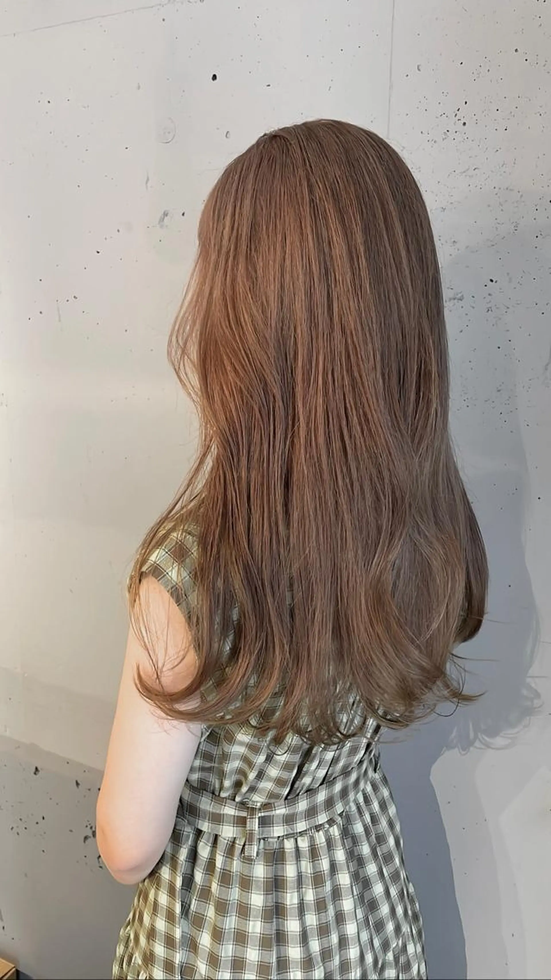 ロング カラー ZOA classic hair所属・東 みのりのヘアスタイル