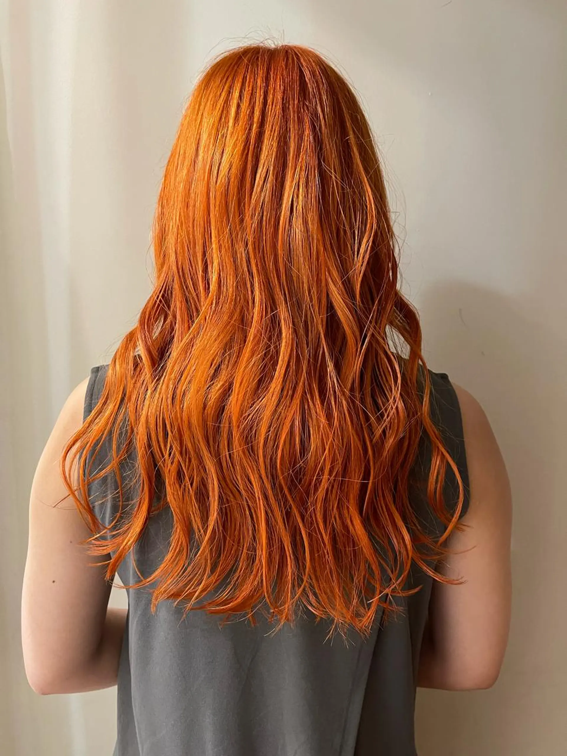 ロング ルレイル所属・shiba nanaのヘアスタイル