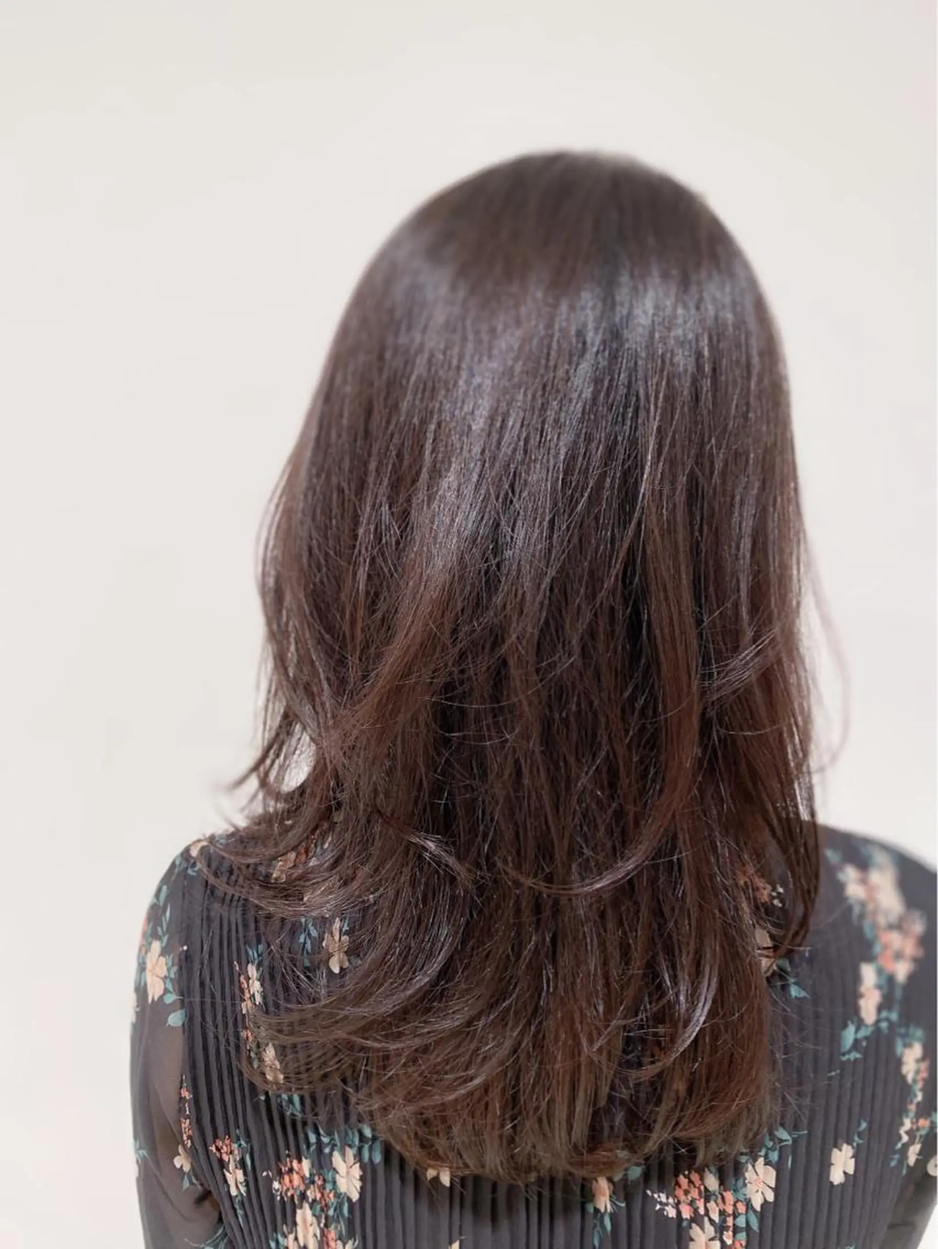 セミロング レイヤーカット OrchiD.byhair所属・六丁の目/伊藤 /大人可愛いショートのヘアスタイル