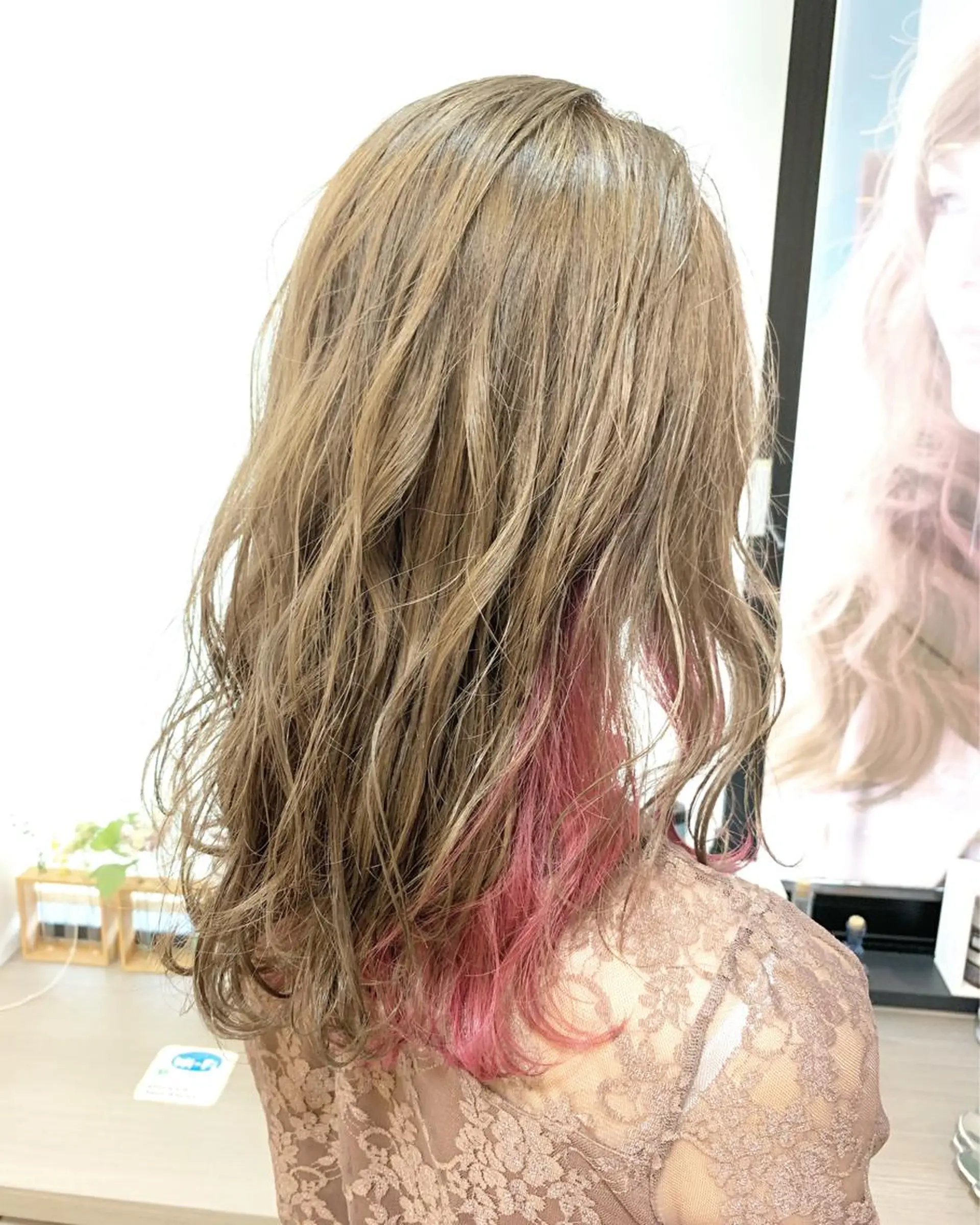 ミディアム カラー インナーカラー ヘアカラー MIRU by INCE HAIR所属・chiyo yasuのヘアスタイル