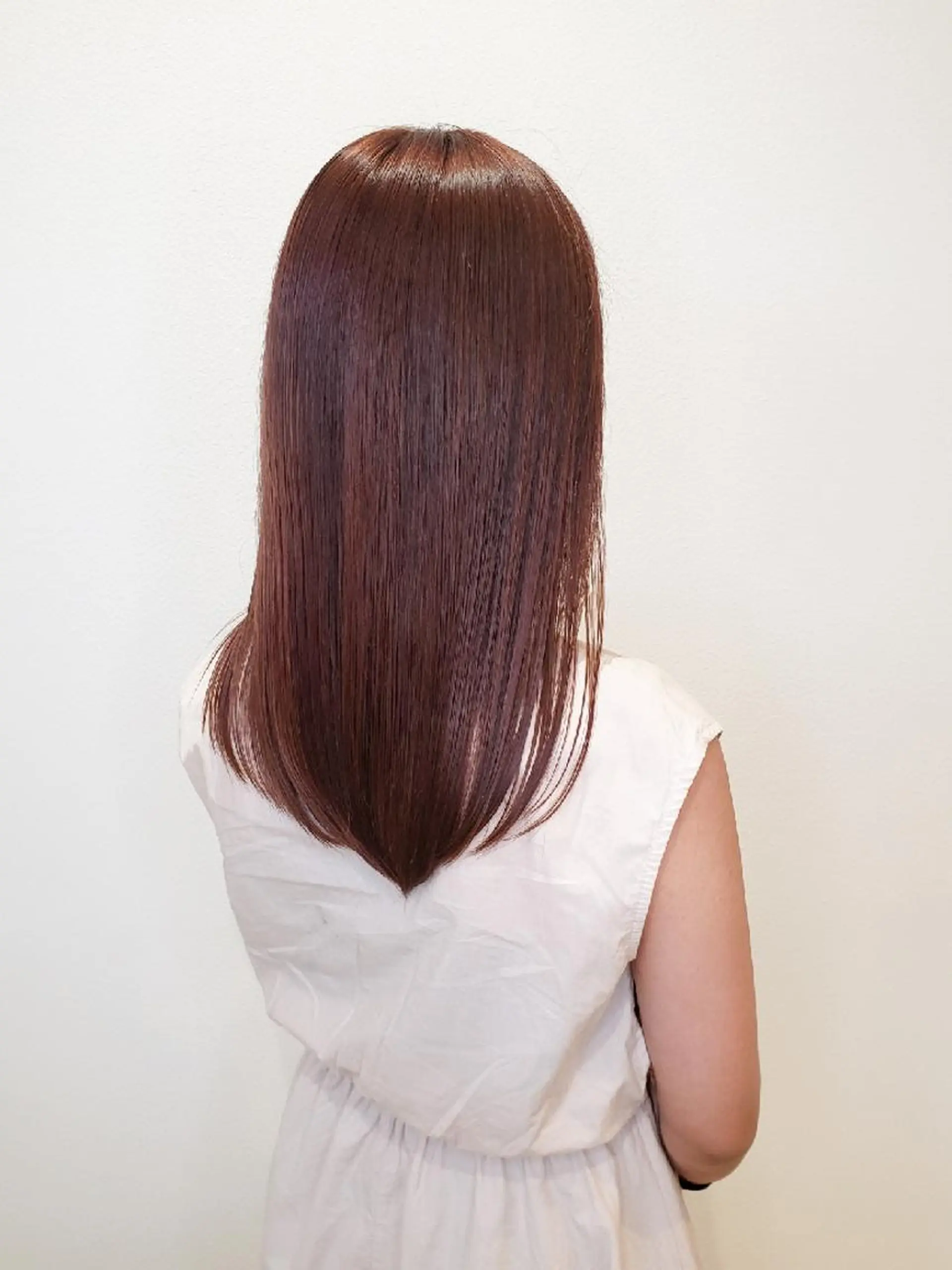 セミロング カラー 美髪⭐︎髪質改善 井上　康司のヘアスタイル