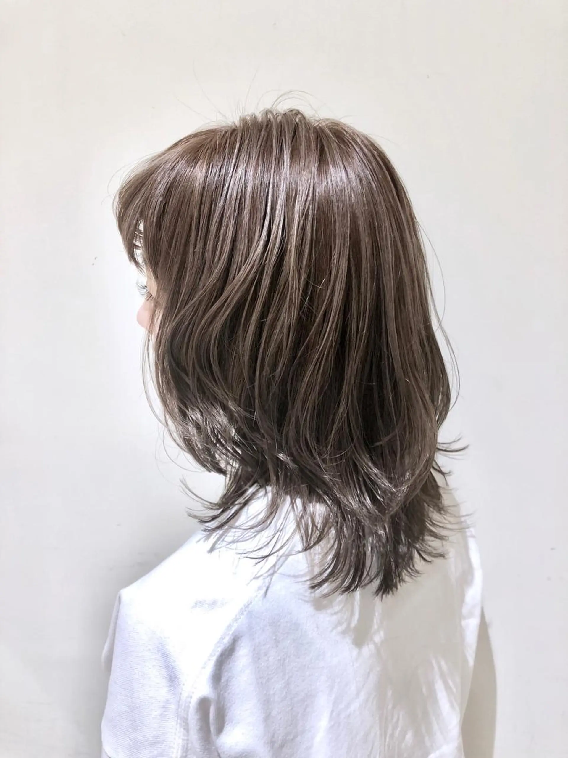 ミディアム カラー パーマ ヘアアレンジ バレイヤージュ ブリーチ 透明感カラー グラデーションカラー グレージュ 【ツヤ髪美容師】 ツダケイスケのヘアスタイル
