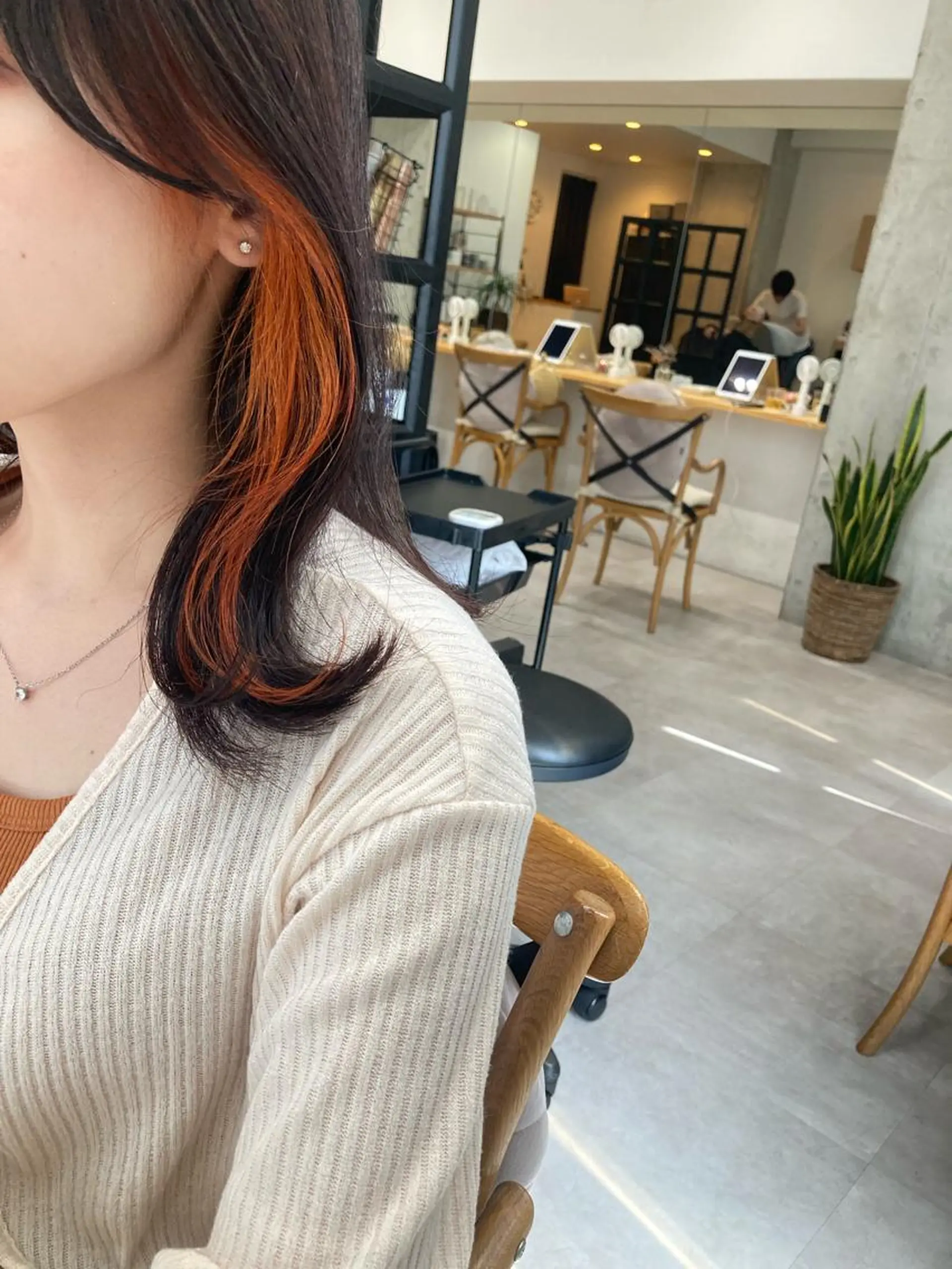 ミディアム カット ヘアカラー トリートメント ✨色持ちの良い艶 カラー✨蟹江真世のヘアスタイル