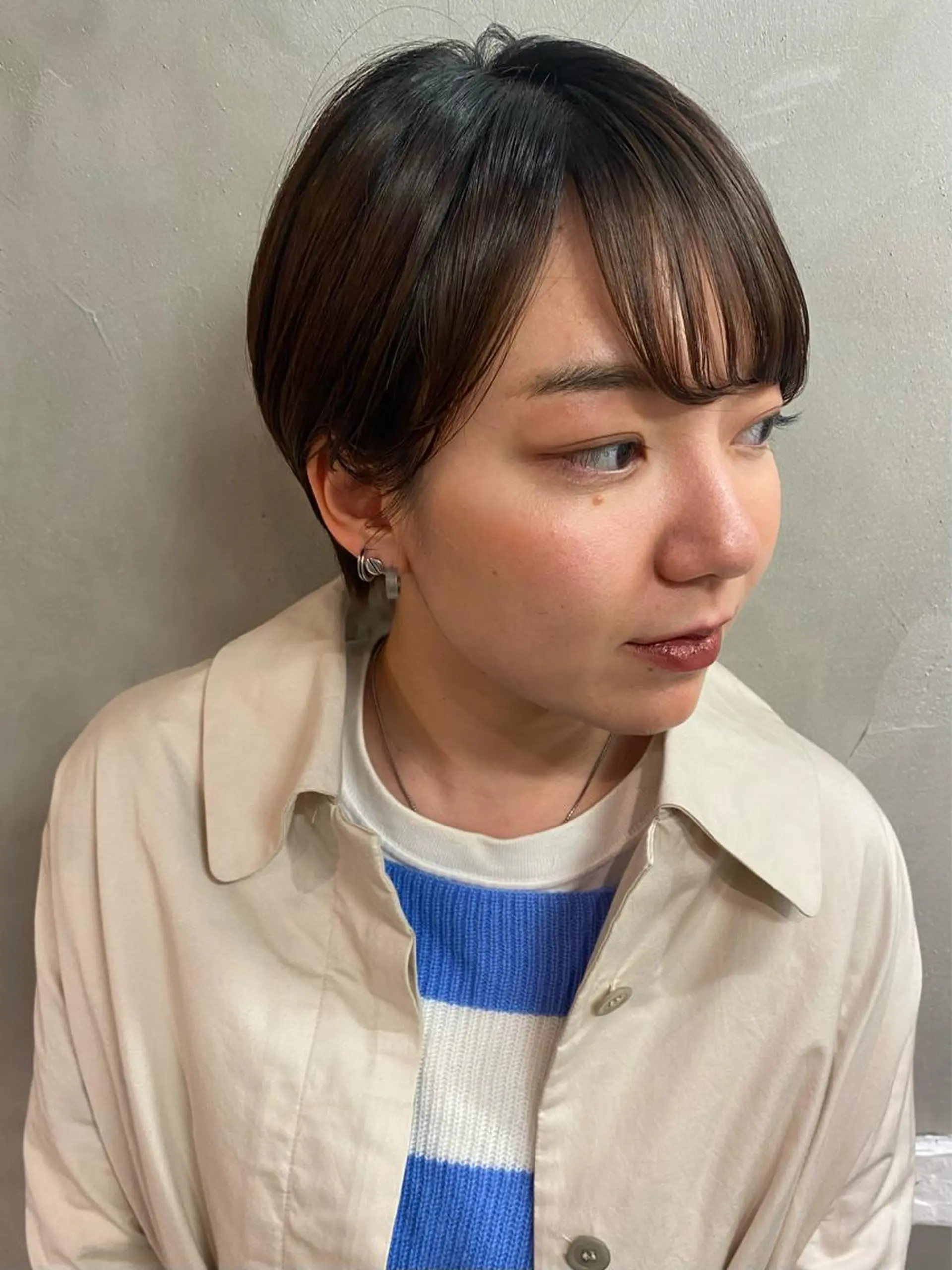 ショート カット トリートメント デザインカラー/パー マ🦖外岡咲希🦖のヘアスタイル