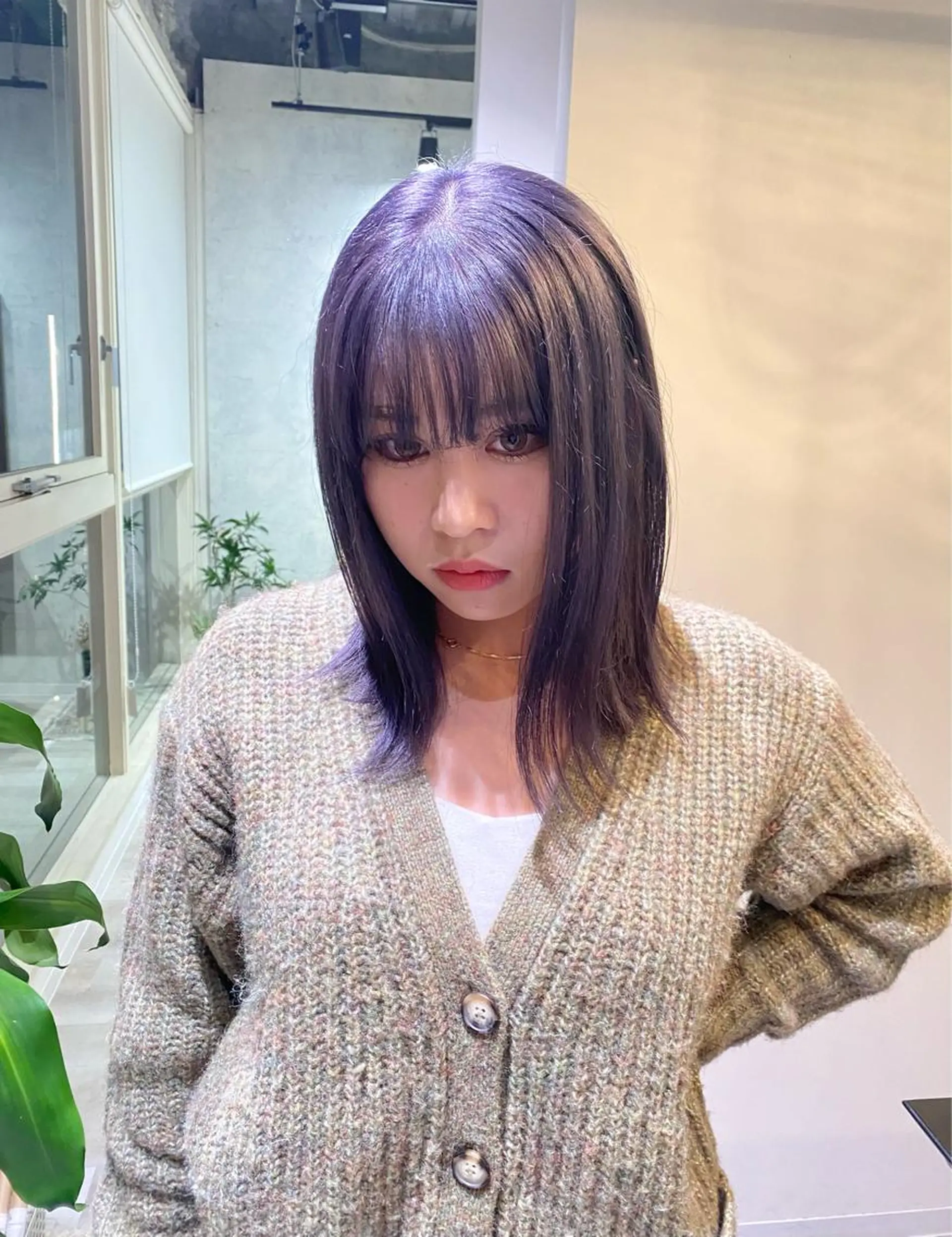 カラー green所属・ヤクシジ レンのヘアスタイル