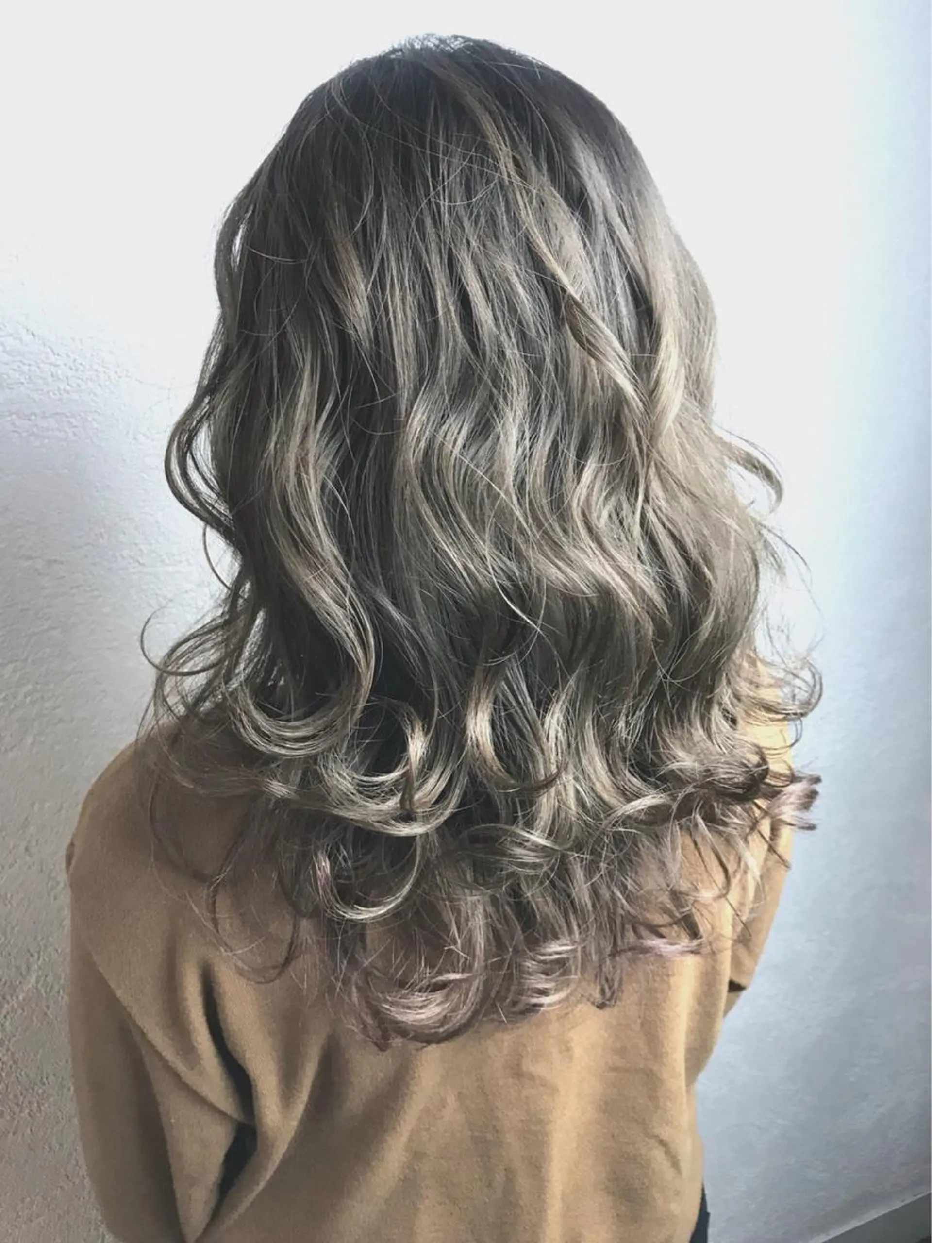 ロング カラー 🎊ルービック 京橋店💛のヘアスタイル