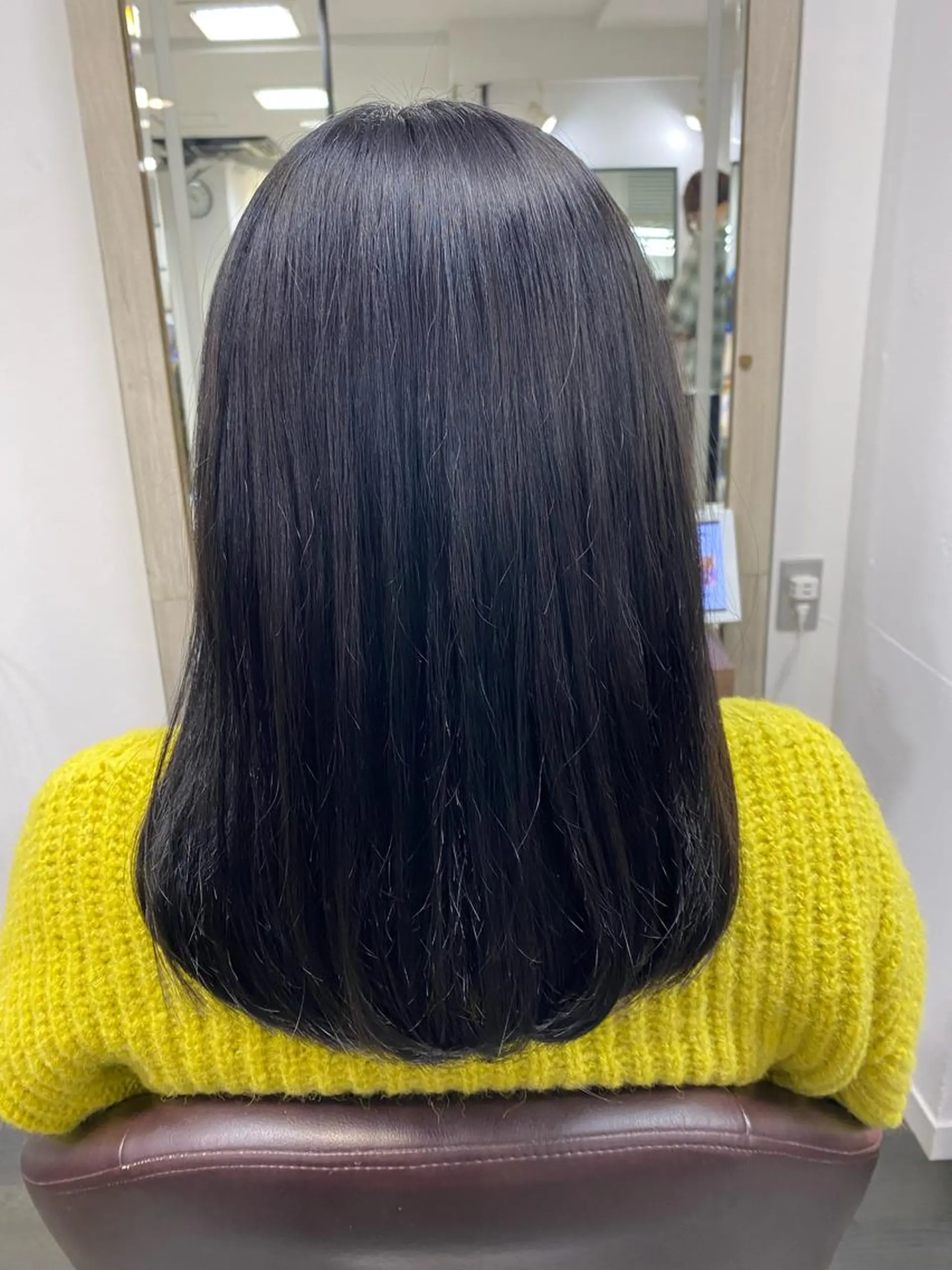 セミロング ヘアカラー 月野涼風 /レイヤーカットのヘアスタイル