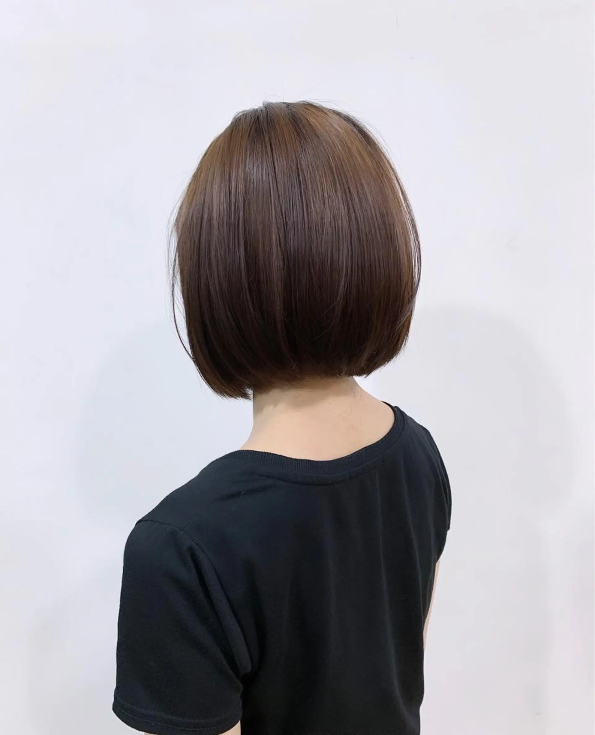 ショート 間水 和樹のヘアスタイル