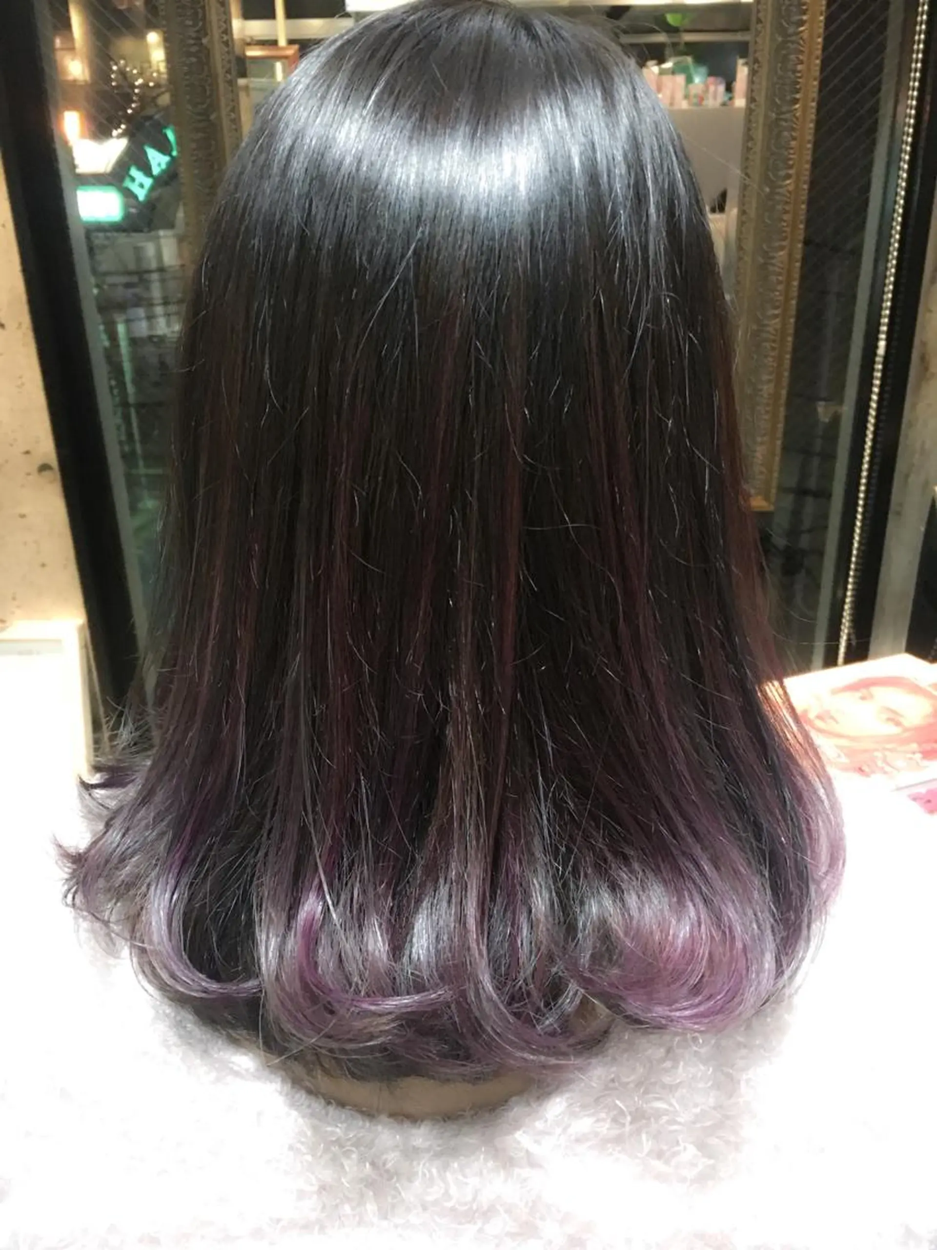 セミロング カラー ダークグレー ハイライトカラー ラベンダーカラー ハイライト 北條 優輝のヘアスタイル