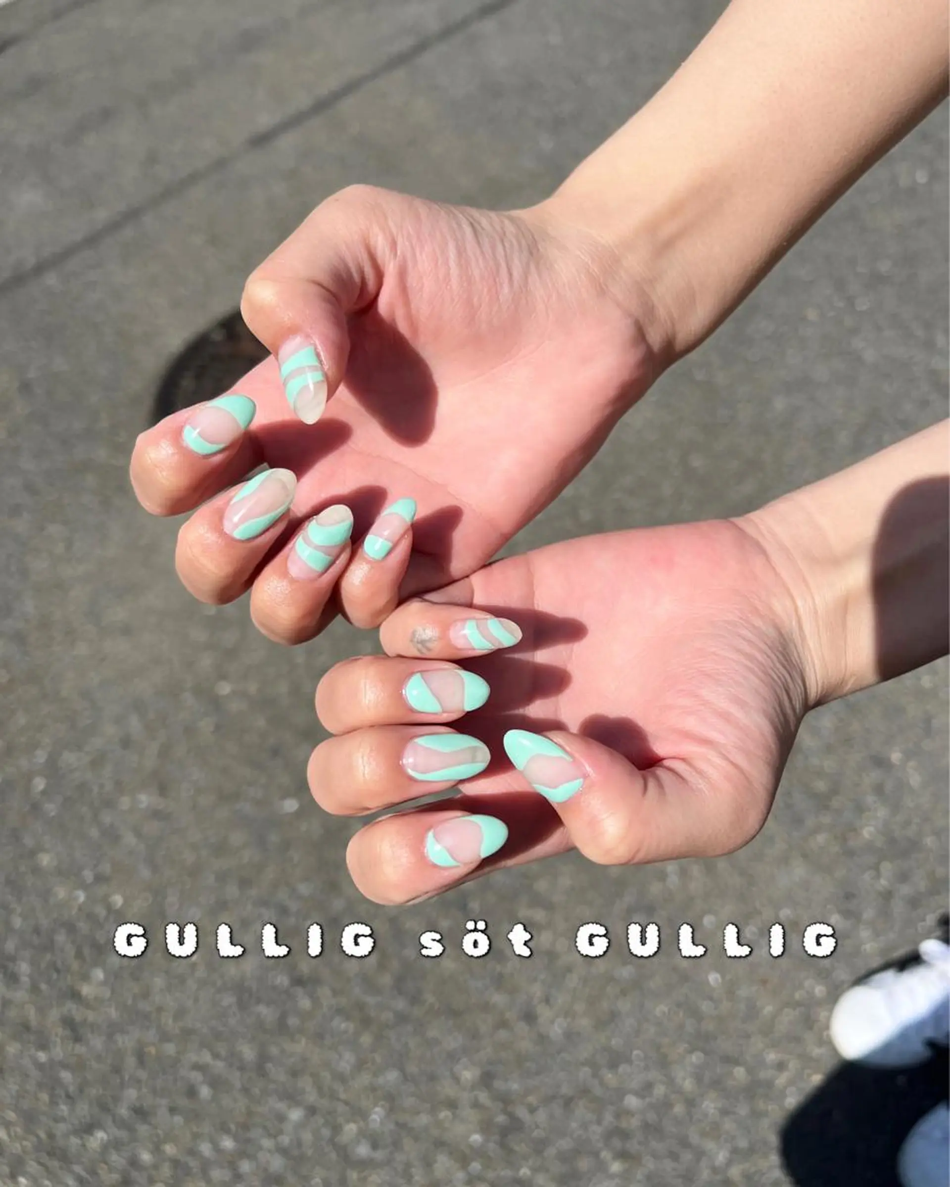 ネイル GULLIG söt GULLIGのネイルデザイン