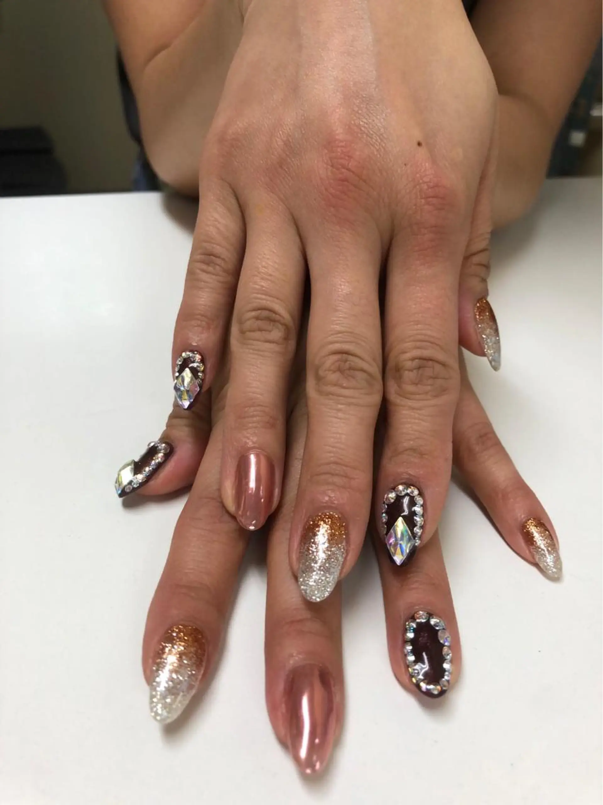 ネイル MH_ Nailのネイルデザイン