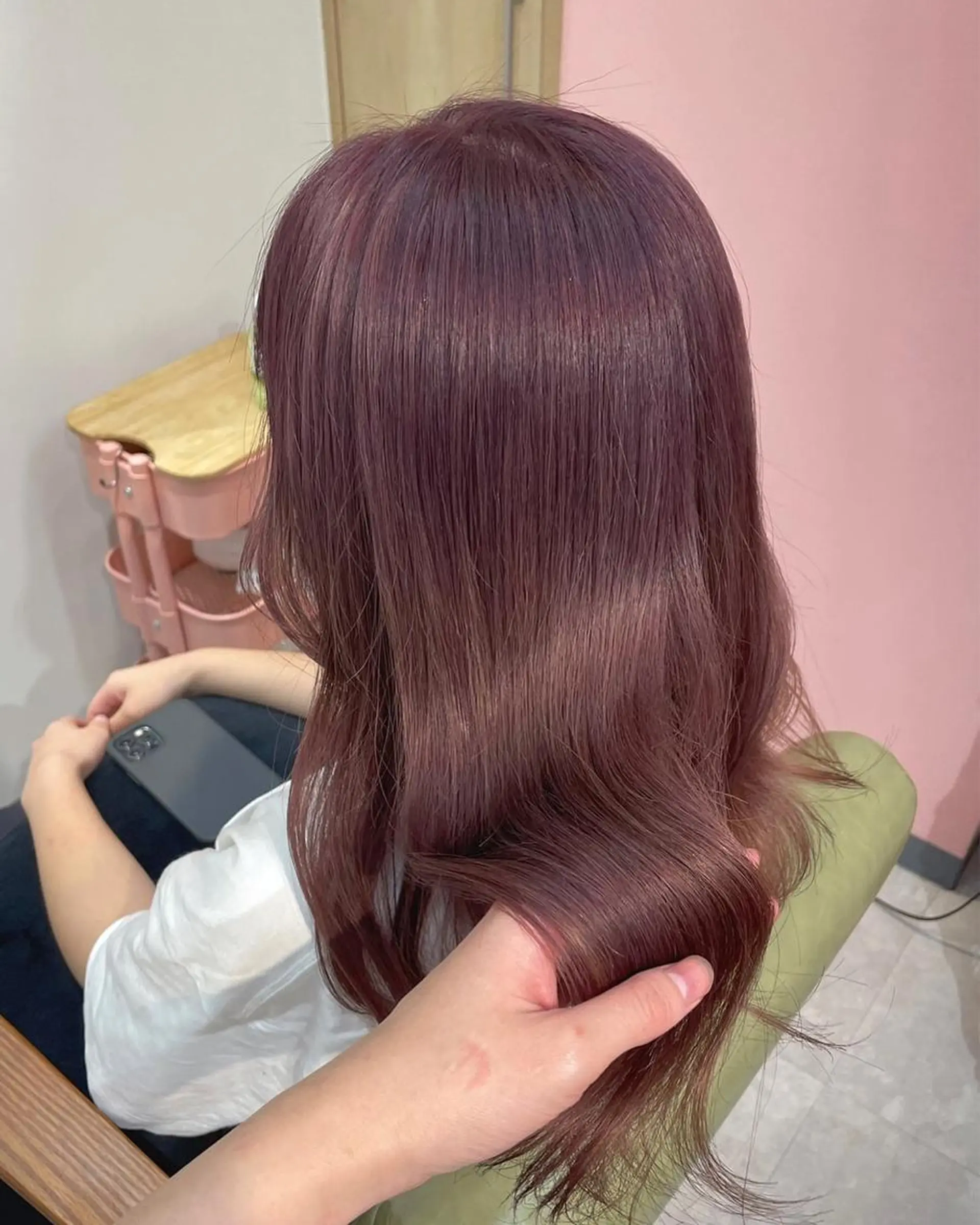 ミディアム カラー 韓国レイヤー　船橋 徒歩5分/小川友美のヘアスタイル