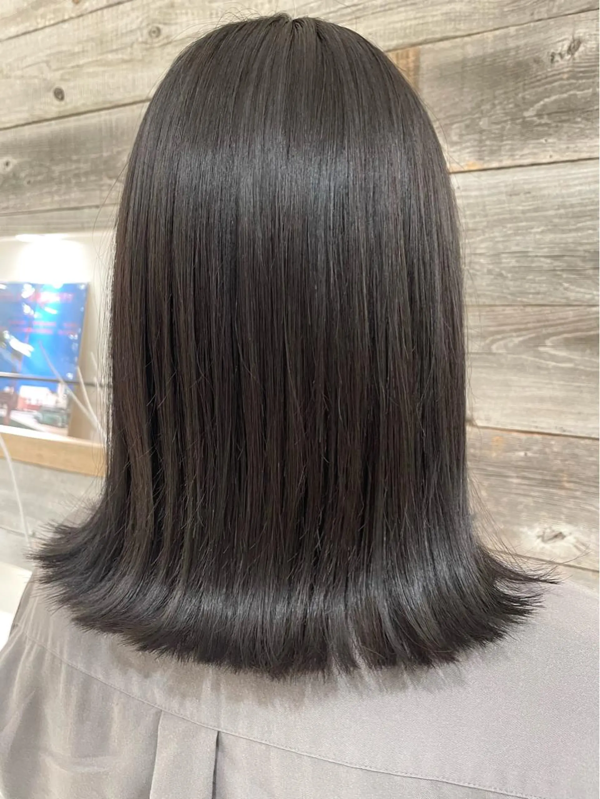 ミディアム カラー オリーブカラー ボブ くびれヘア 顔まわりレイヤー 韓国風ヘア カット ヘアカラー トリートメント 卒業式受付中🌻 肥田亜沙美のその他イメージ