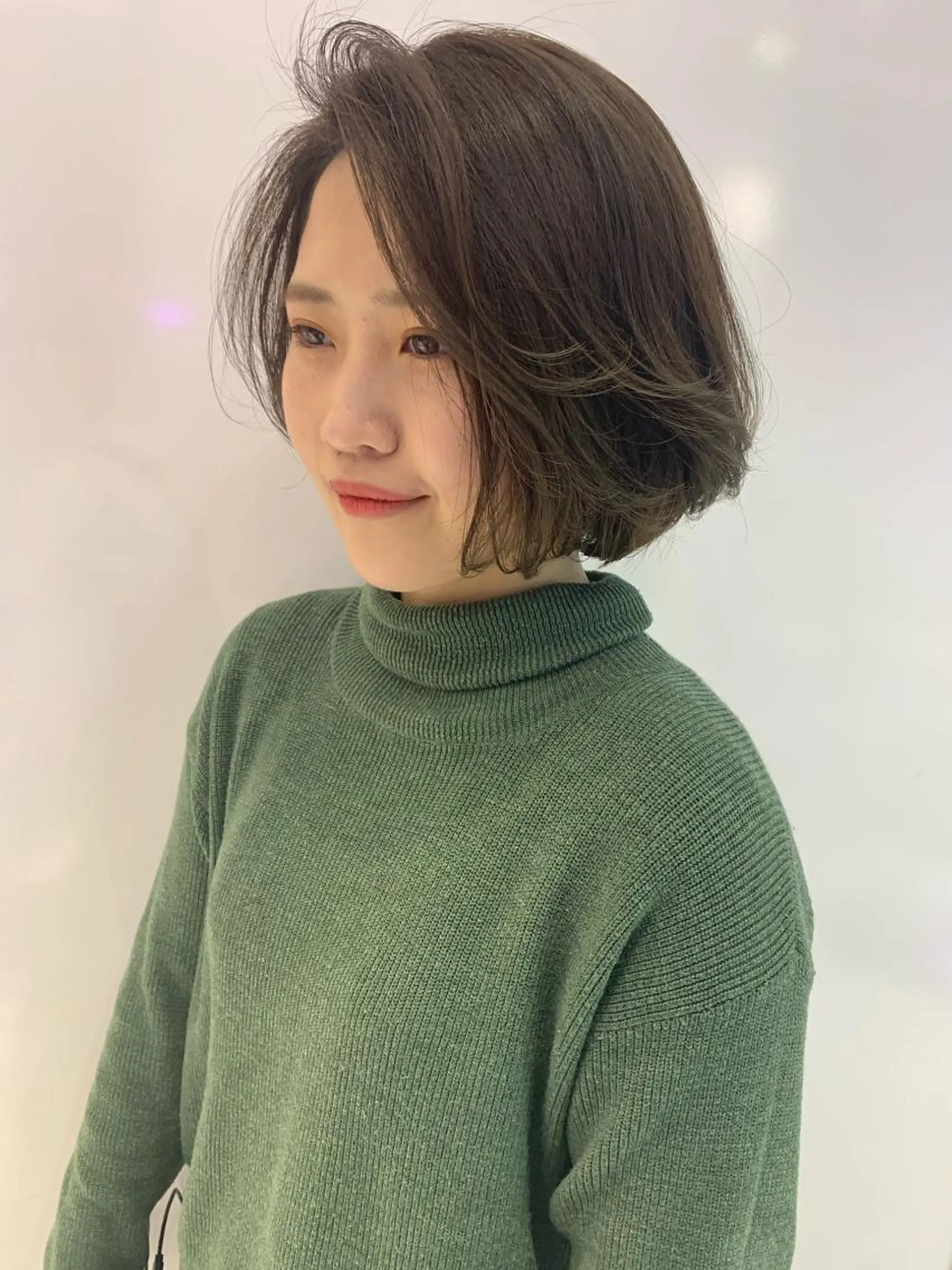 ショート カラー ハッシュカット/ハイ トーン/MANAMIのヘアスタイル