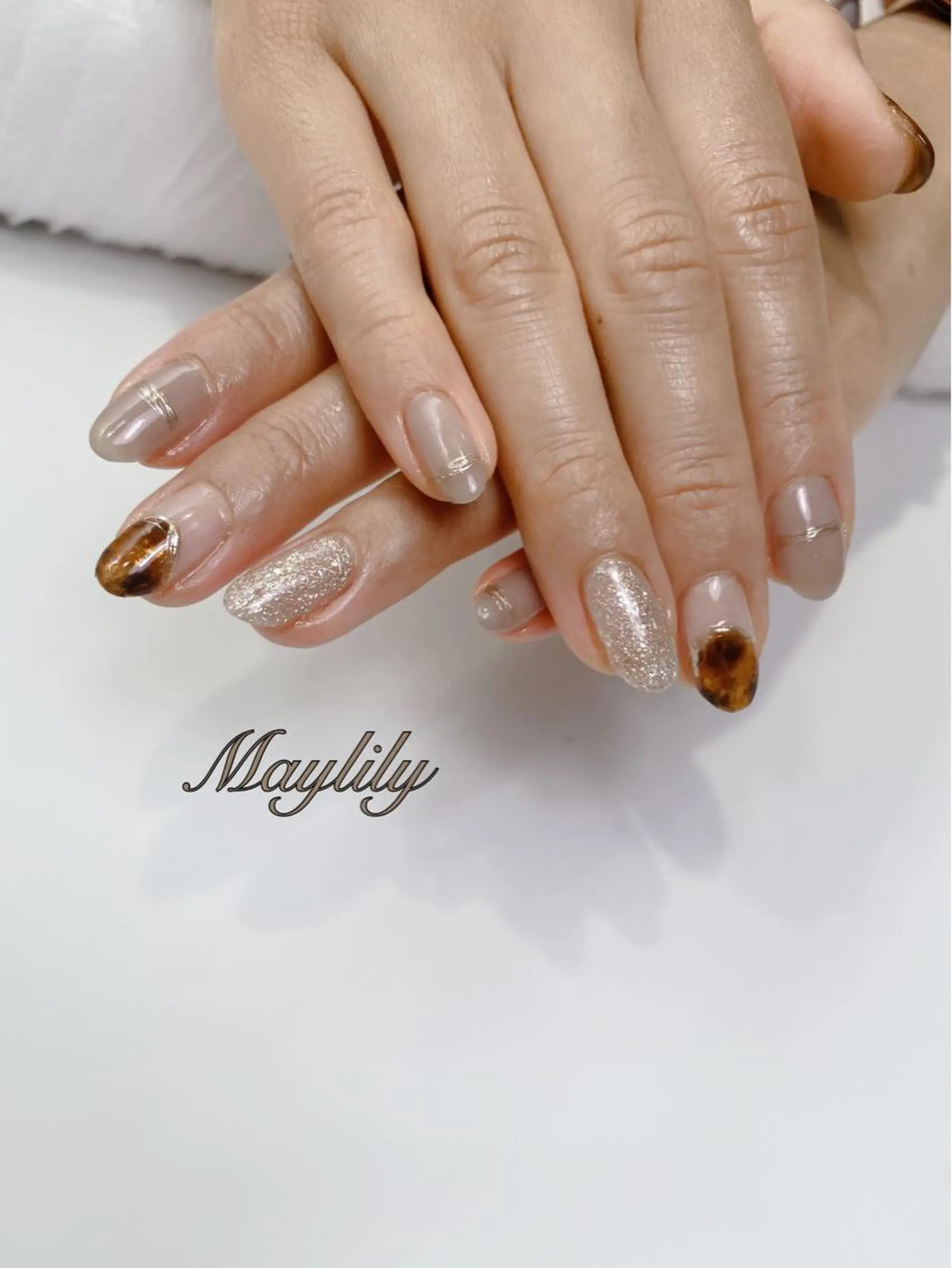 ネイル べっ甲ネイル ハンドネイル Nail salon Maylily所属・Nail salon Maylilyのネイルデザイン