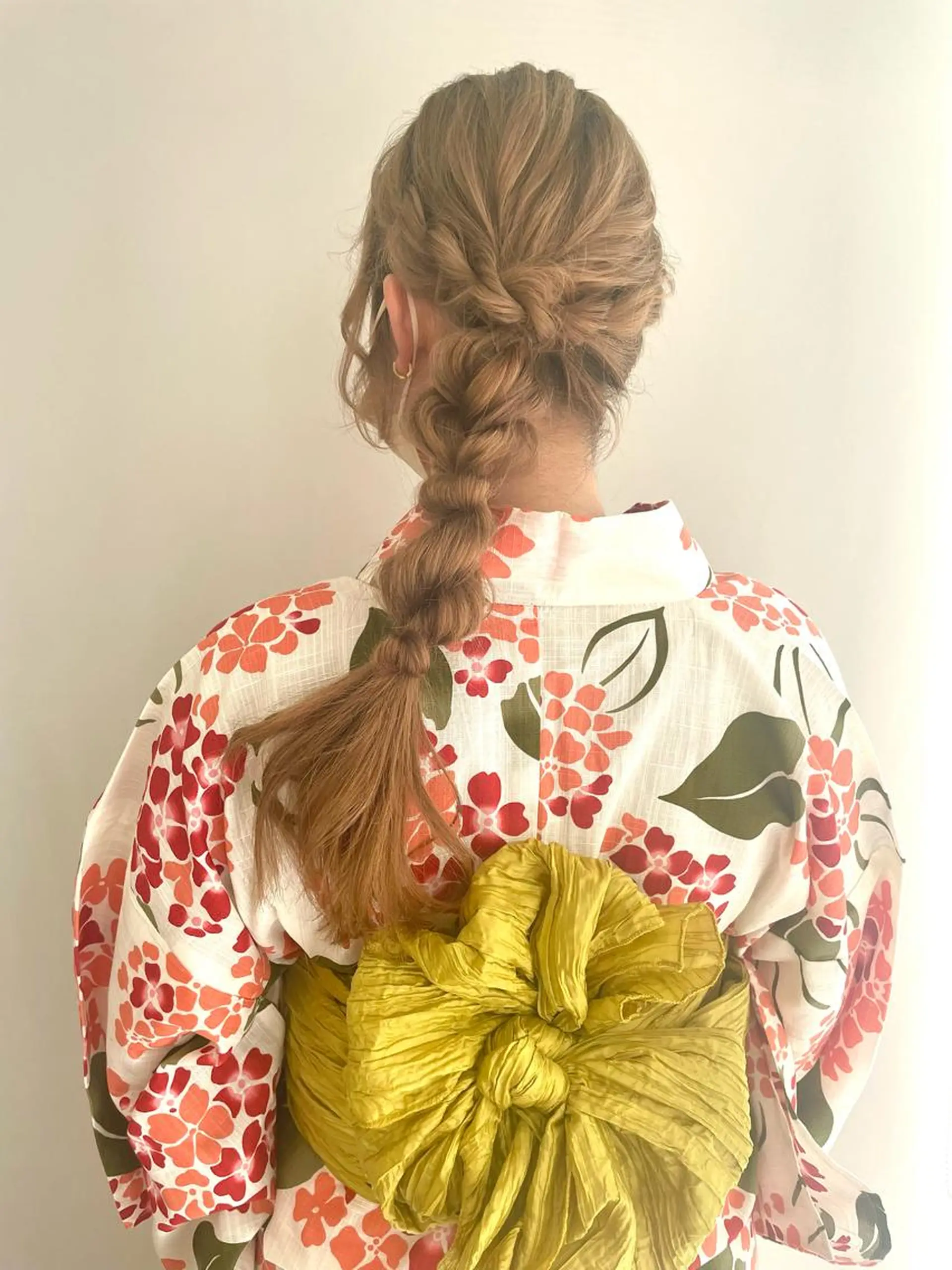 ロング カラー ヘアアレンジ 青沼夏未/オリーブ/ 寒色カラーのその他イメージ