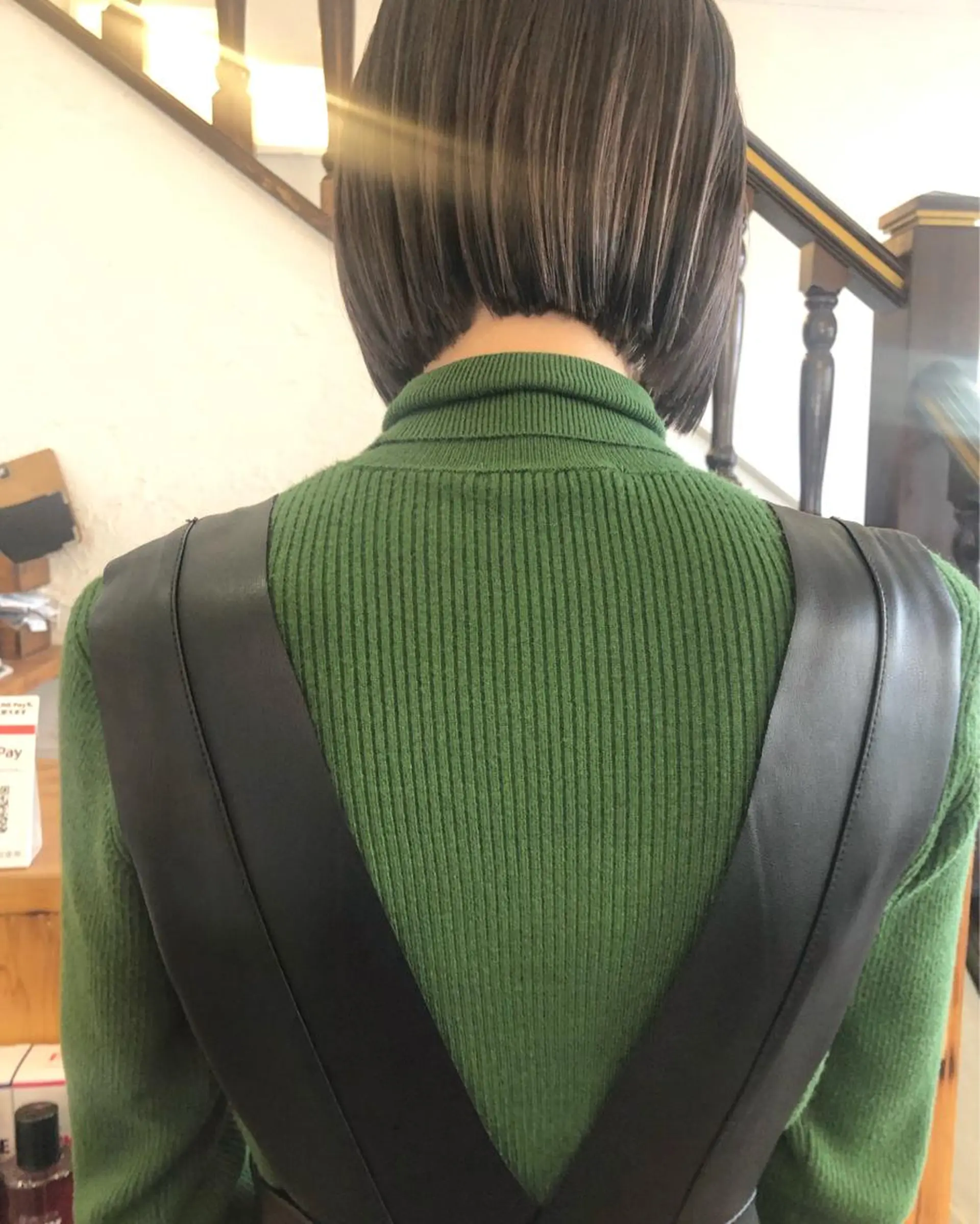 ショート カラー ダークグレー ダークグレージュ グレージュ カット ヘアカラー トリートメント 江原 彩華のヘアスタイル