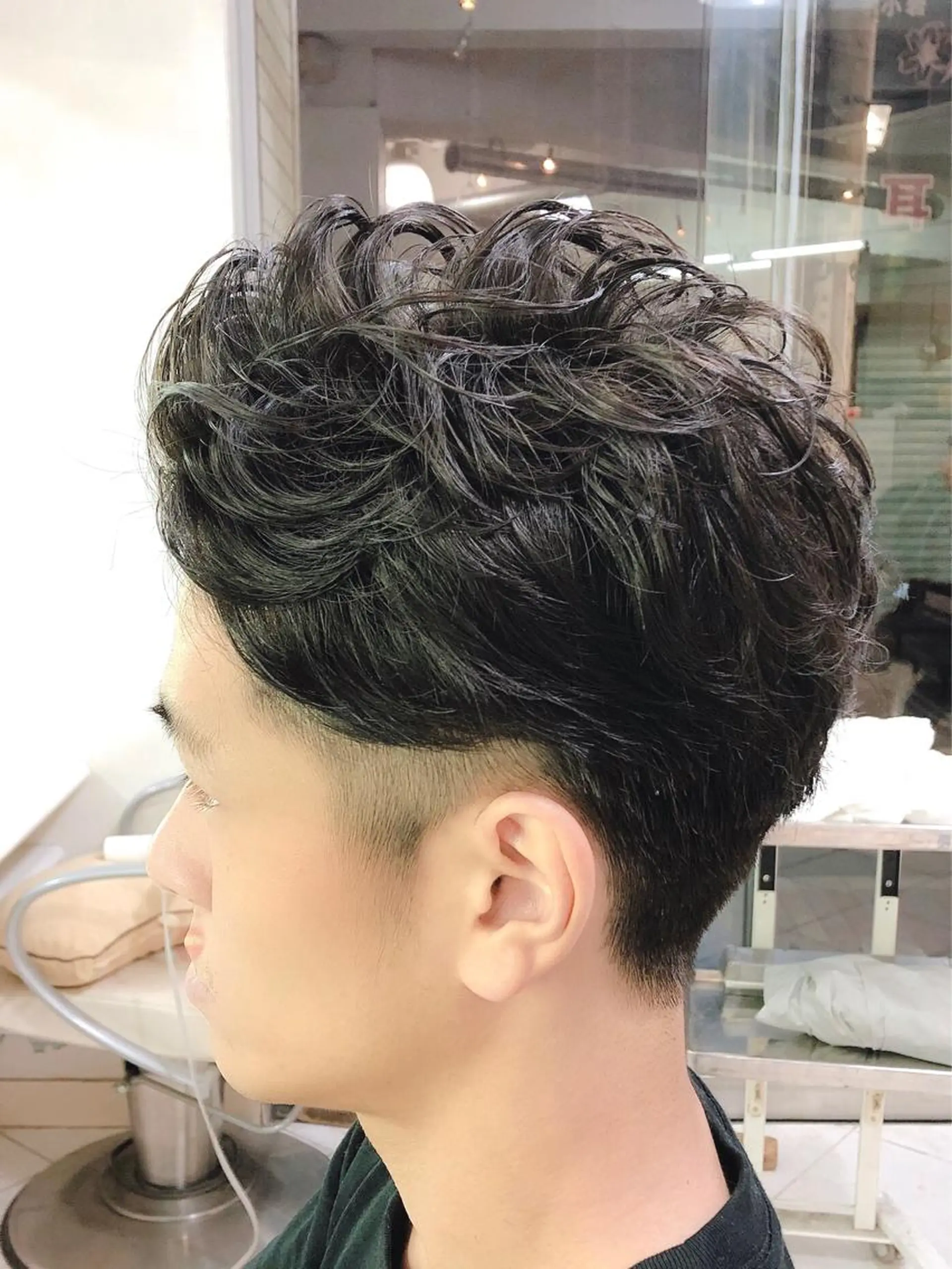 パーマ メンズ 保住 亮太のヘアスタイル