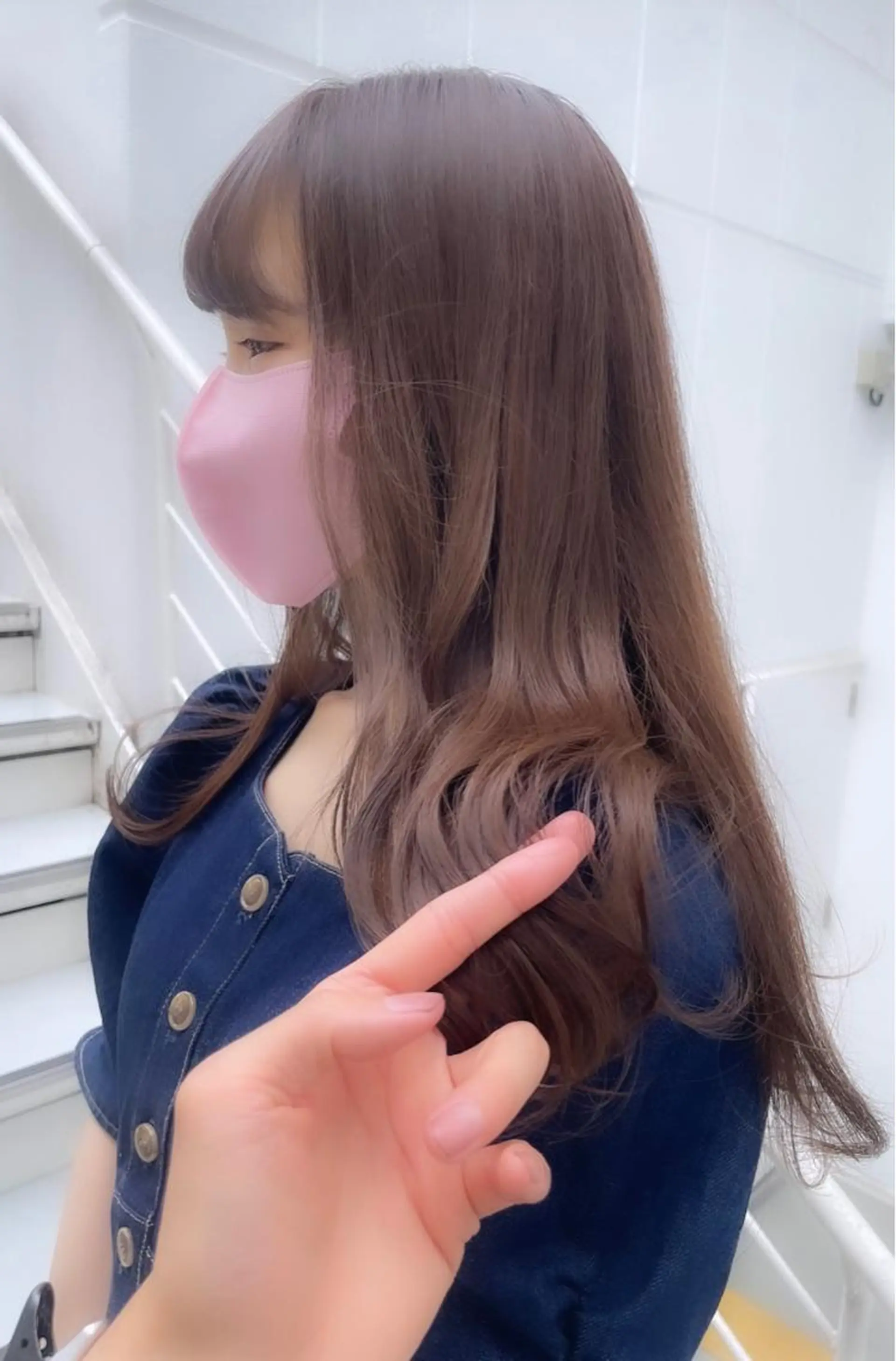 セミロング セミロングパーマ ボブ デート ハイライト 髪質改善 カット ヘアカラー トリートメント 【20代ダメージ毛に 髪質改善】のヘアスタイル