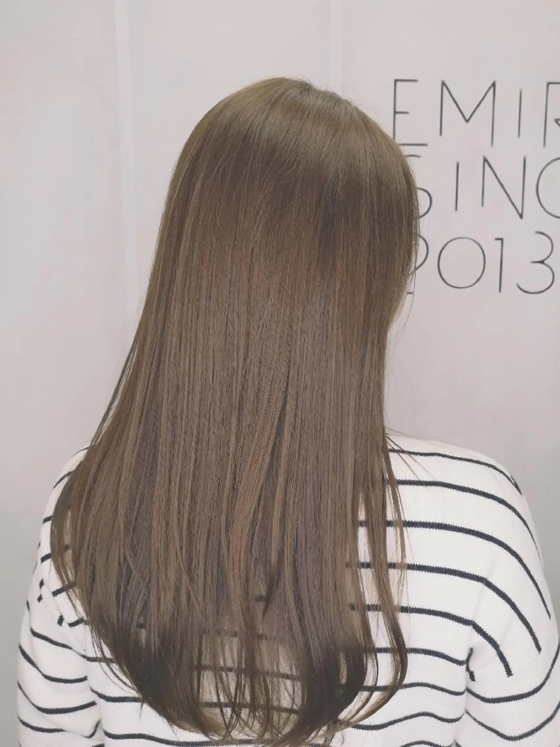 ロング カラー ベージュカラー 透明感カラー カット 縮毛矯正 トリートメント N°emirai溝口 MG 🌈梶谷龍吾のヘアスタイル