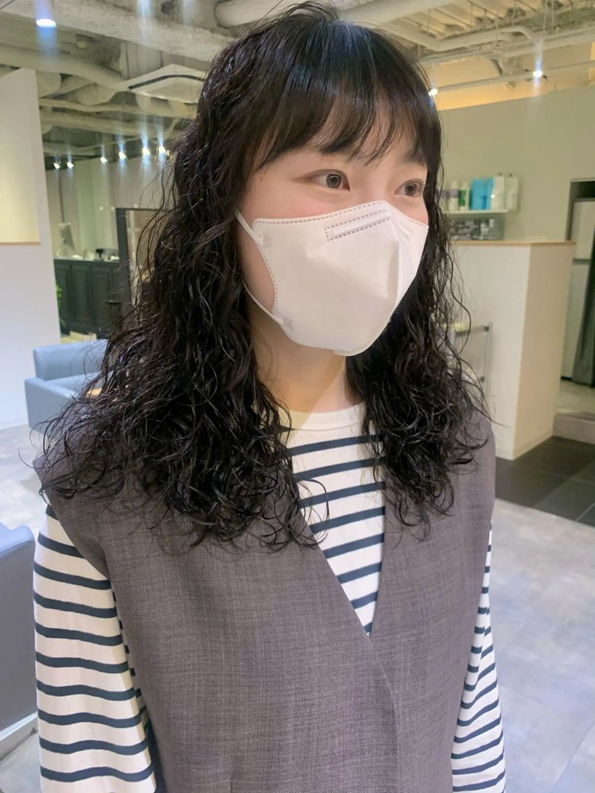 ロング パーマ スパイラルパーマ 桃果 momokaのヘアスタイル