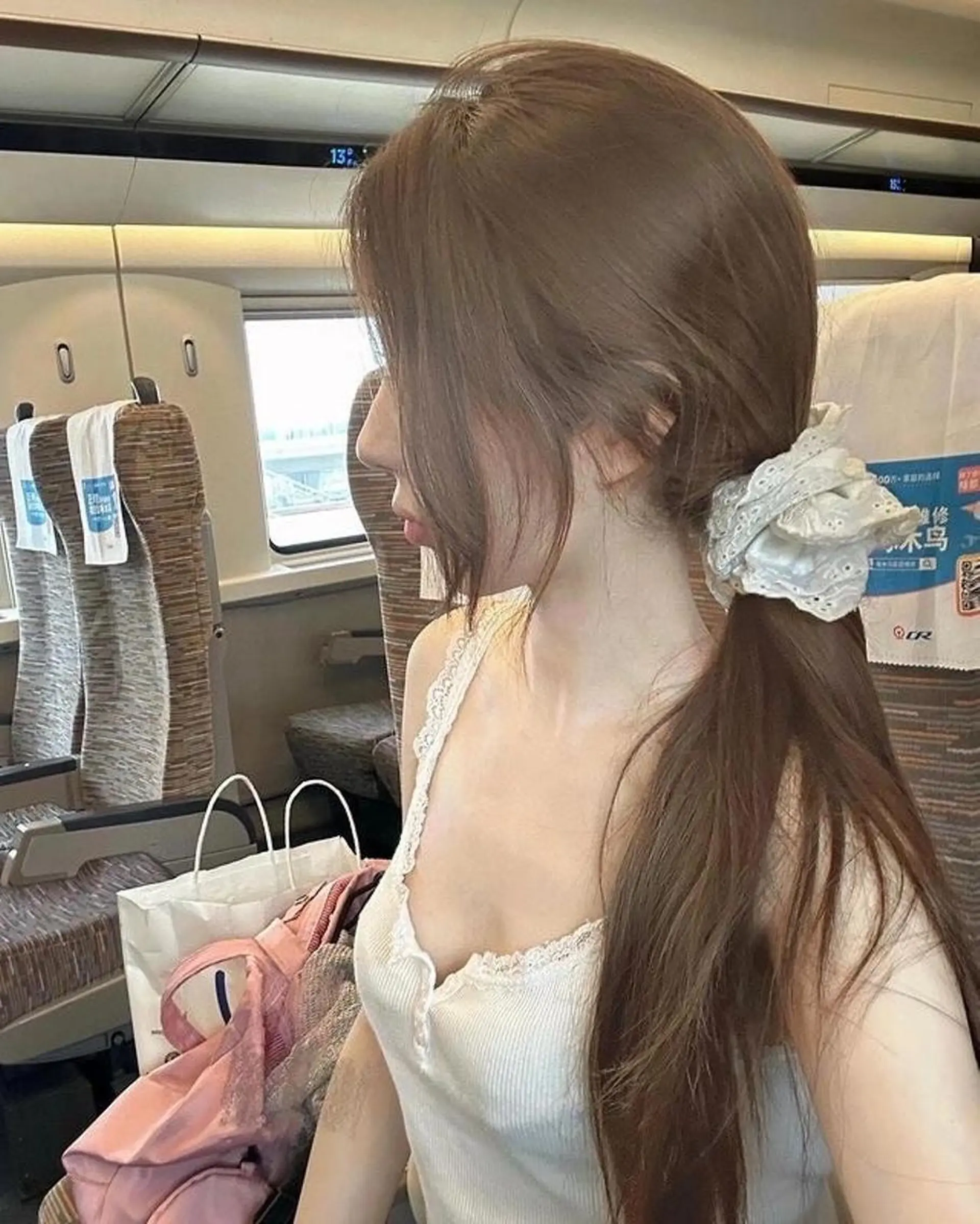 ロング カラー ナチュラルベージュ 🧸yuuna🧋のヘアスタイル