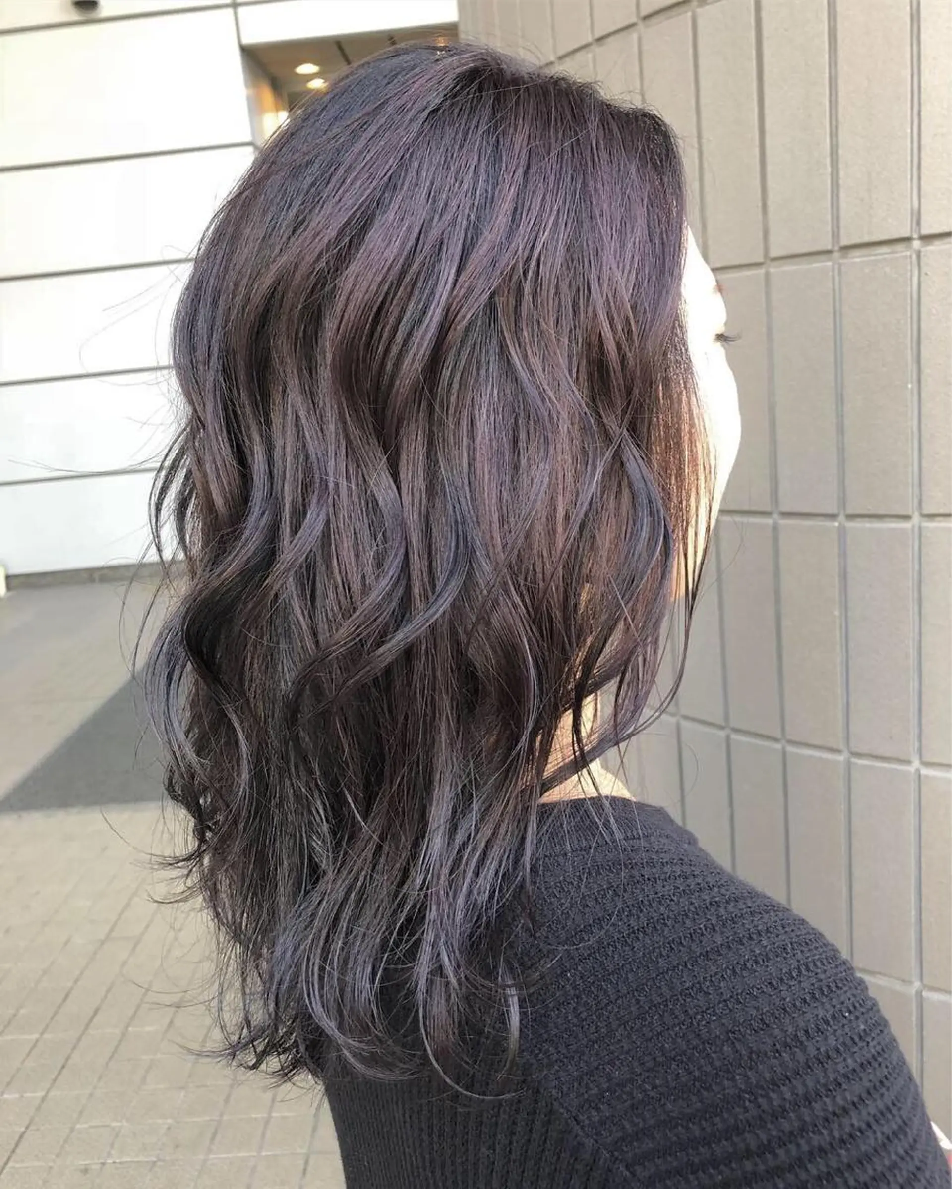 セミロング カラー アッシュ ラベンダーカラー ラベンダーアッシュ カット パーマ SHAFT Ieiriのヘアスタイル