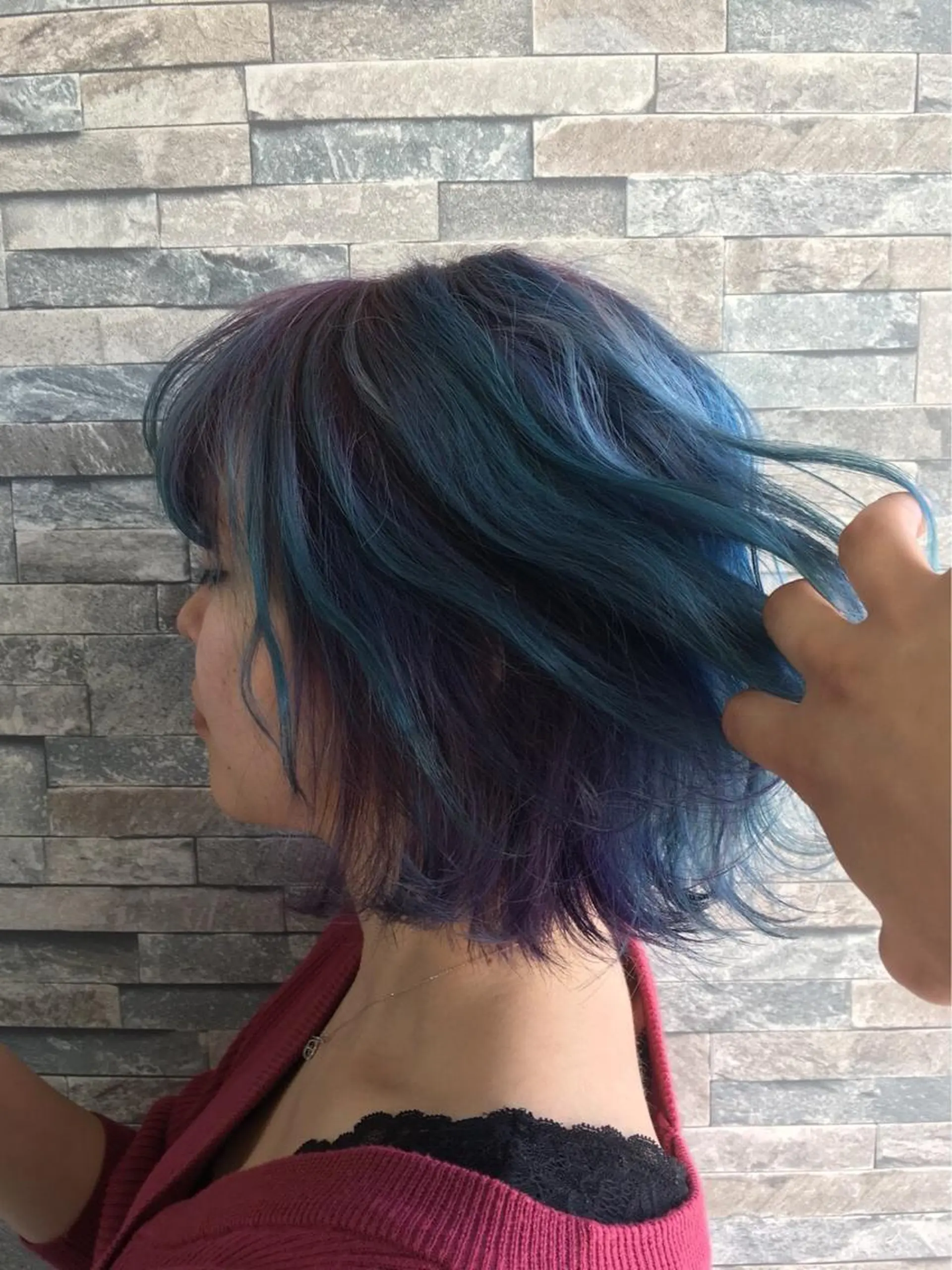 ショート カラー ブリーチ 宍戸 海斗のヘアスタイル