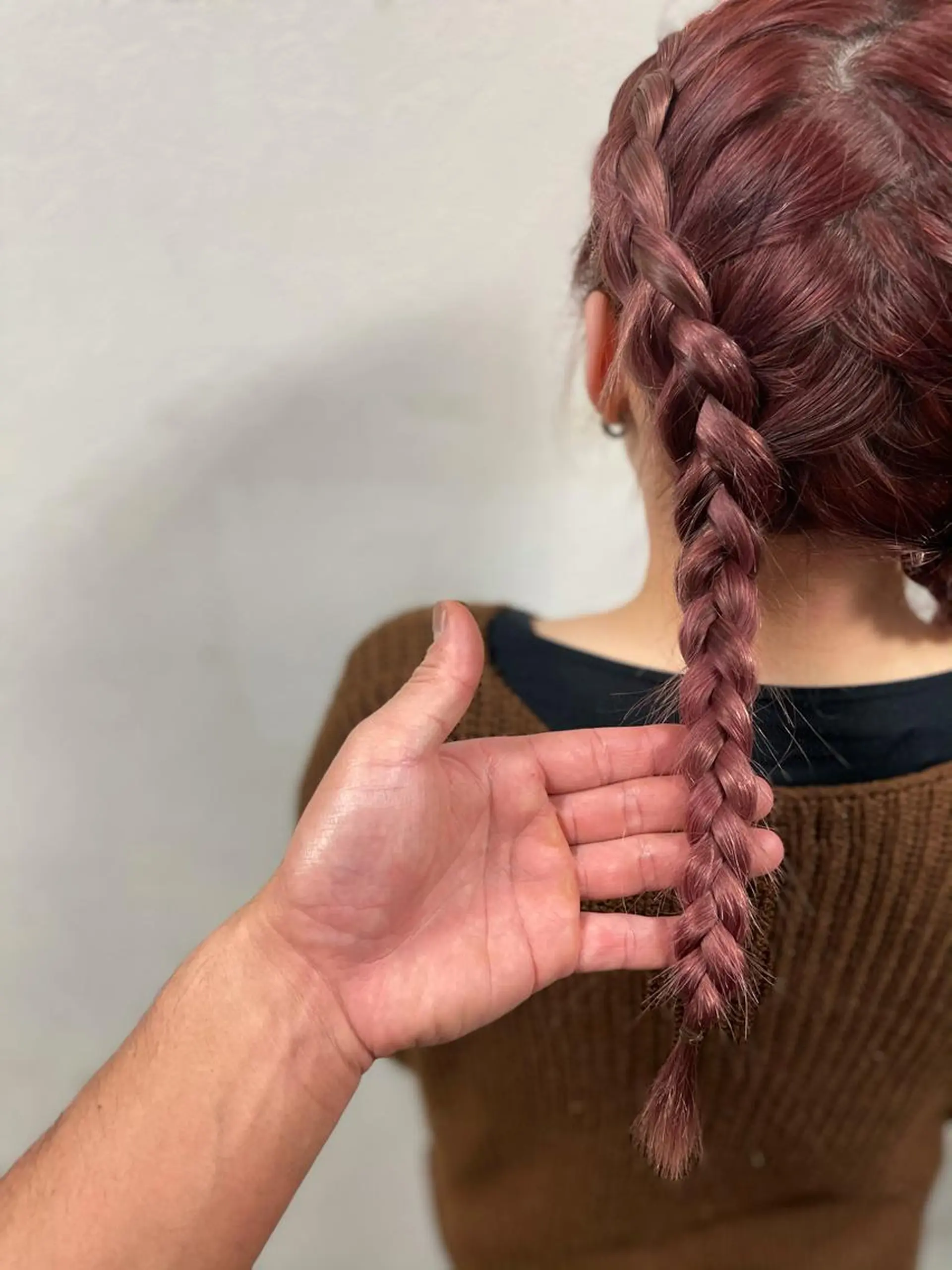 セミロング ヘアーズベリー 藤本のヘアスタイル