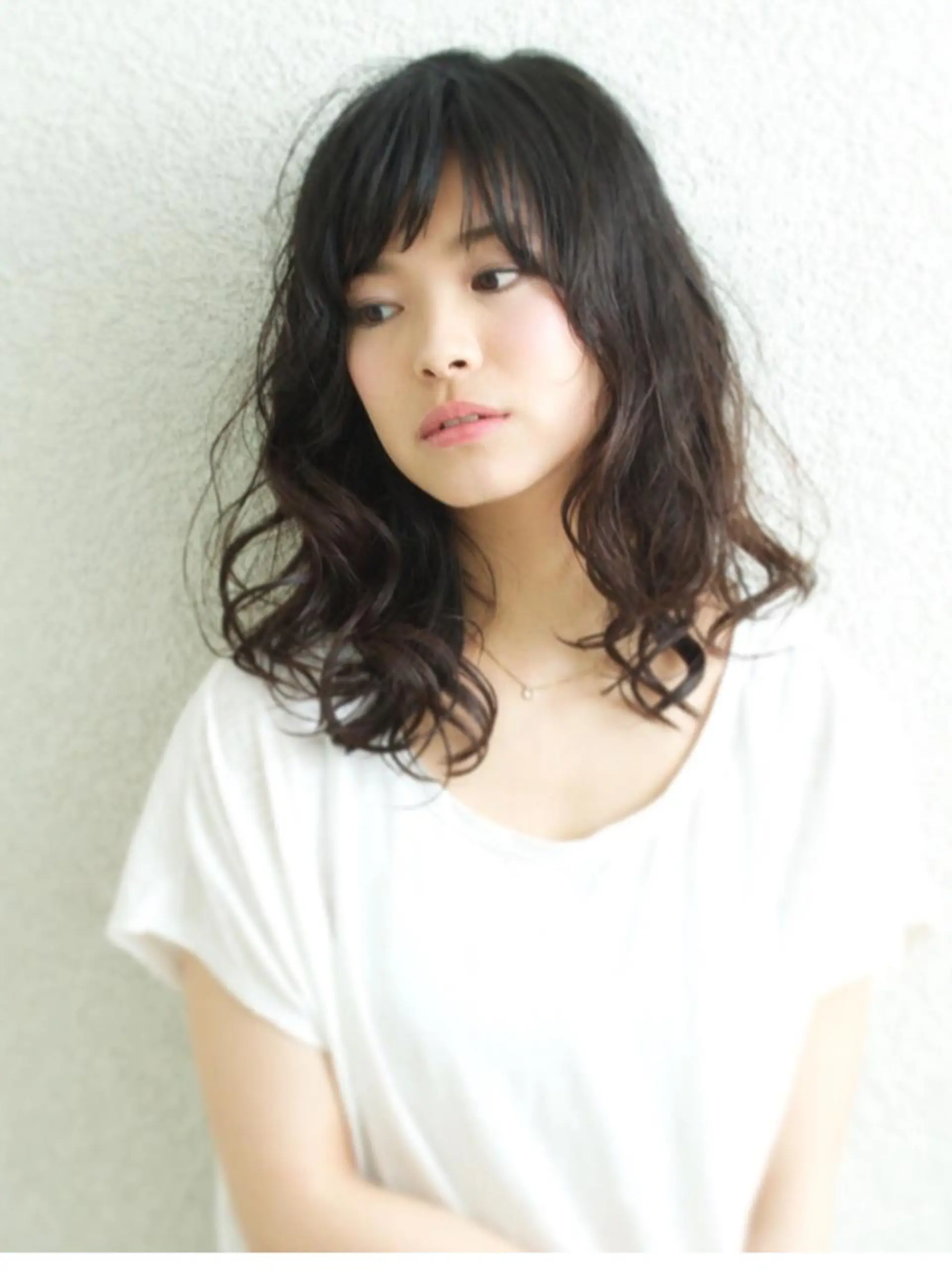 セミロング セミロングパーマ レイヤーカット トリートメント カット パーマ 西村 ようこのヘアスタイル