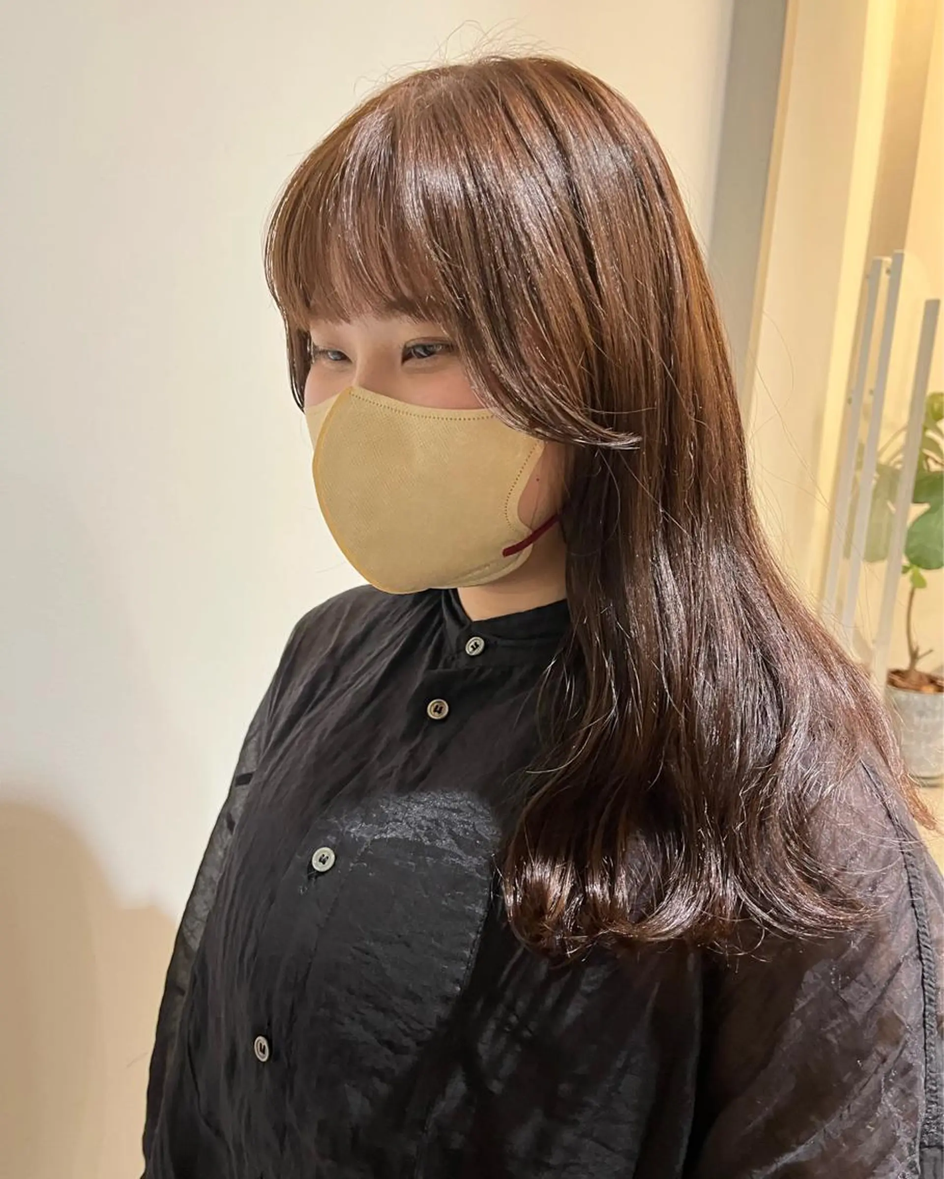 セミロング 韓国風ヘア サイドバング 西崎 満里奈のヘアスタイル