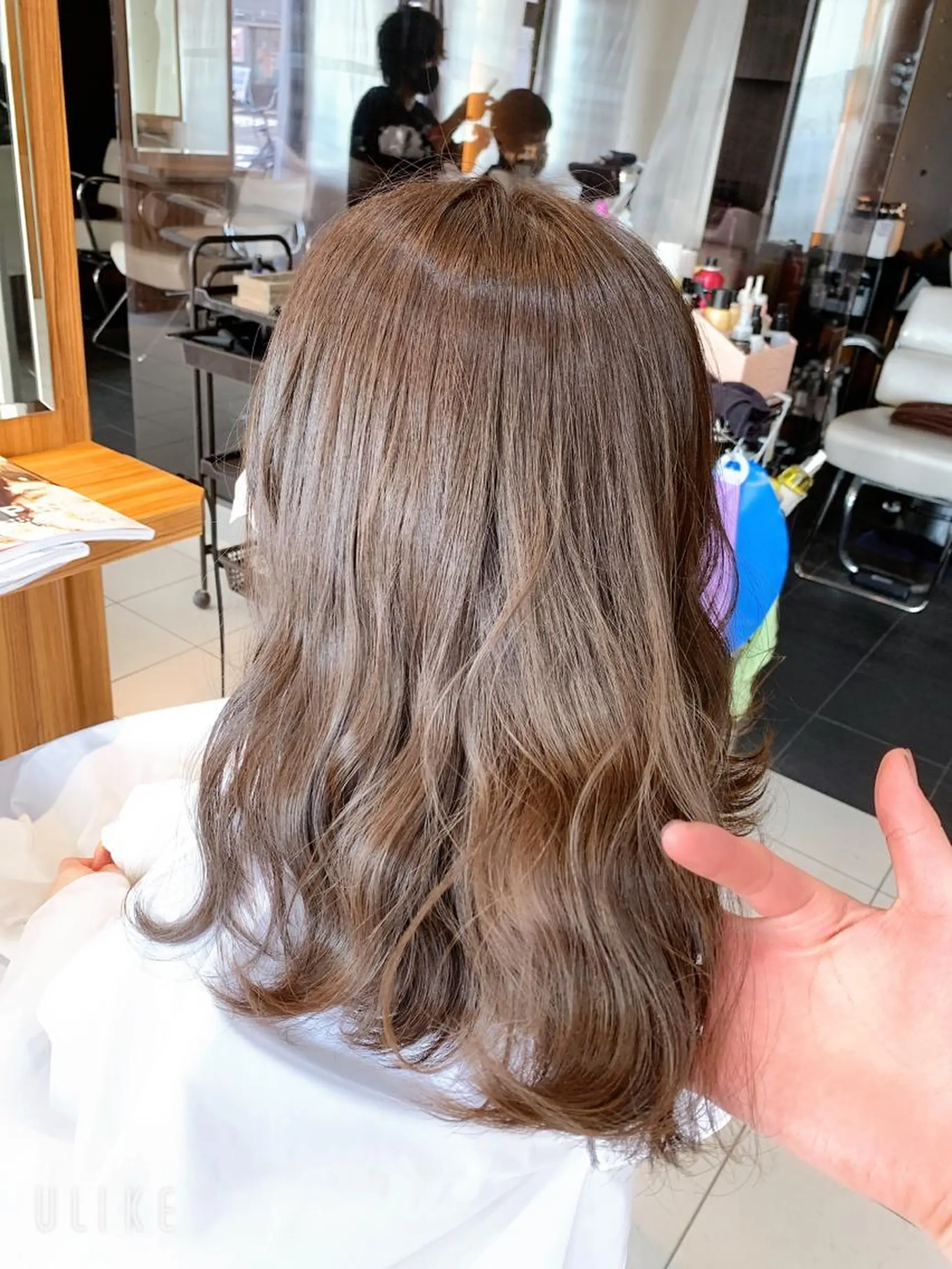 セミロング カラー ベージュカラー 透明感カラー ラベンダーカラー モカベージュ 白髪女性専門店竹内 涼乃のヘアスタイル