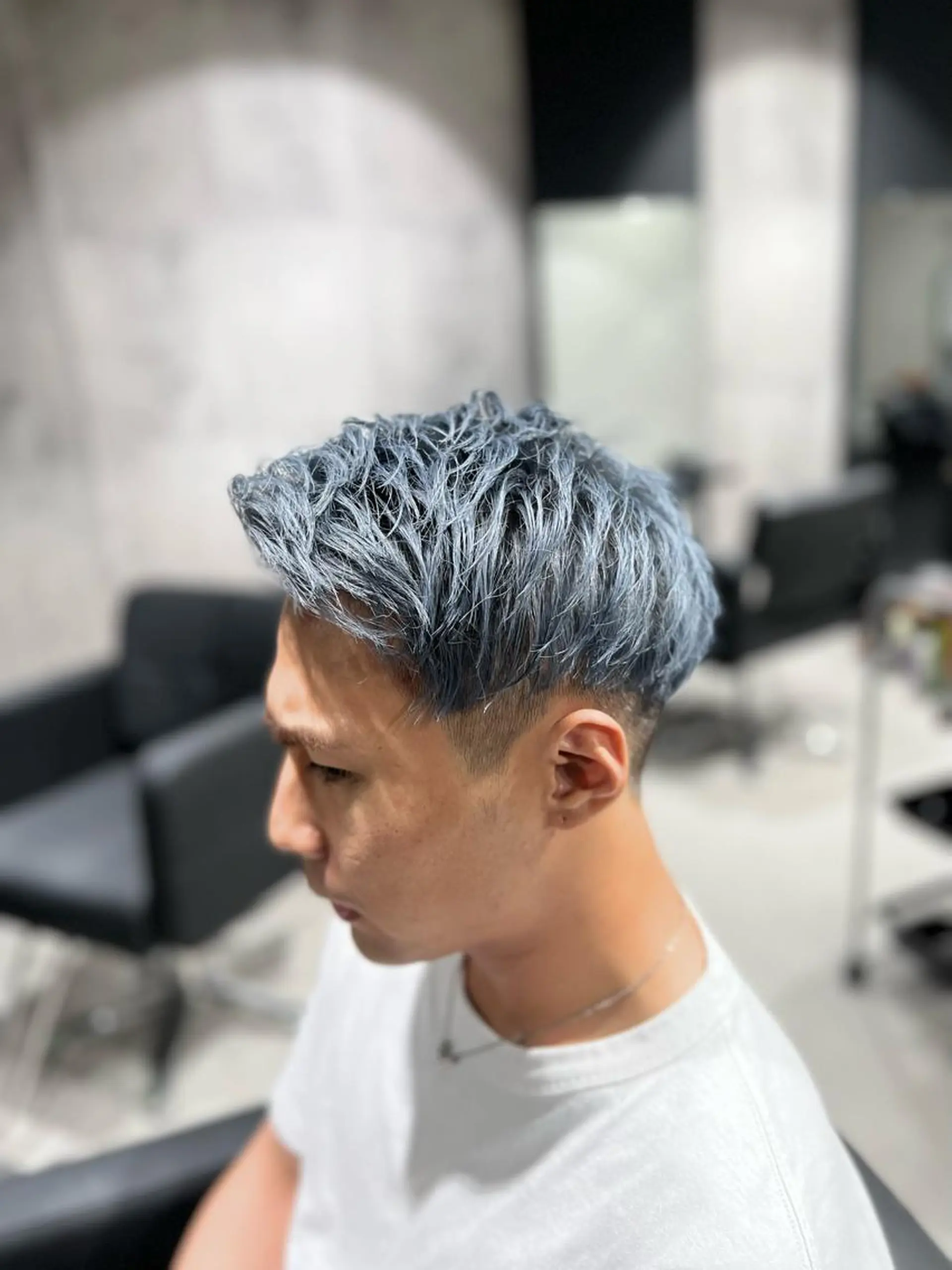 ショート カラー ヘアアレンジ メンズ グレージュ シルバー シルバーグレージュ _WHITE京橋店所属・髪質改善_WHITE RYUSUKEのヘアスタイル