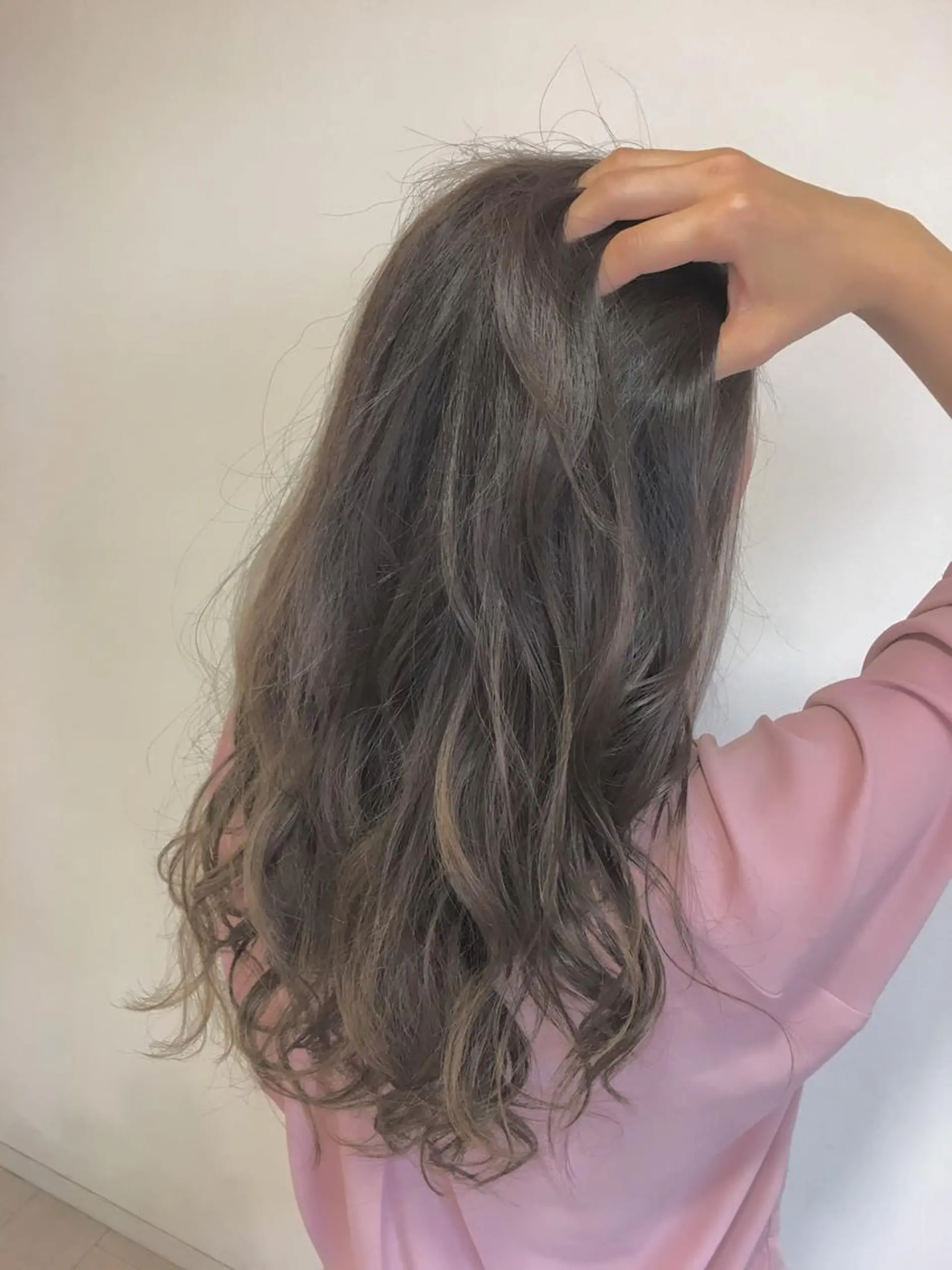 ロング カラー 松浦 正覚のヘアスタイル