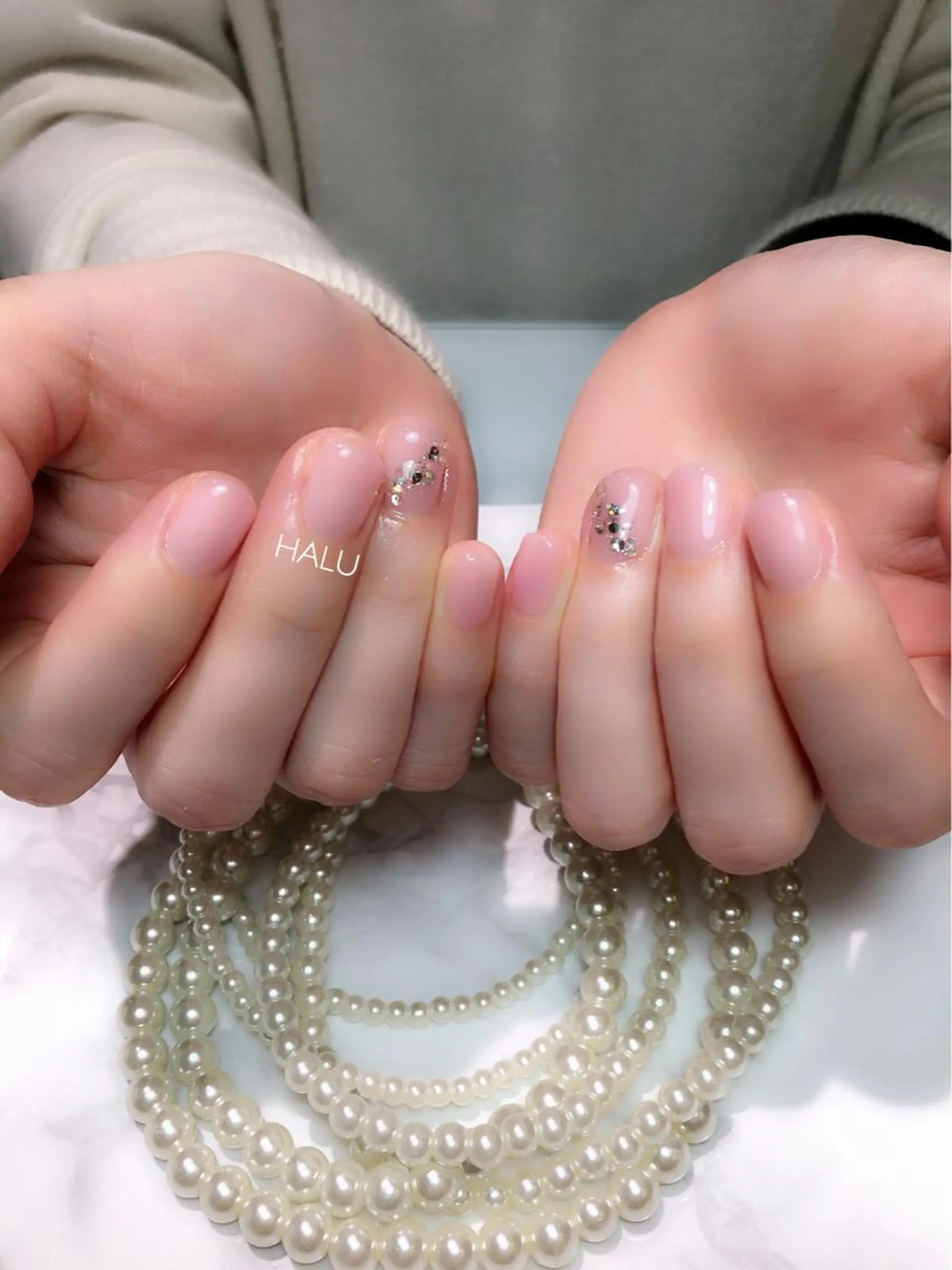 ネイル ラメ(グリッター) ピンク ストーンネイル HALU ハルのネイルデザイン