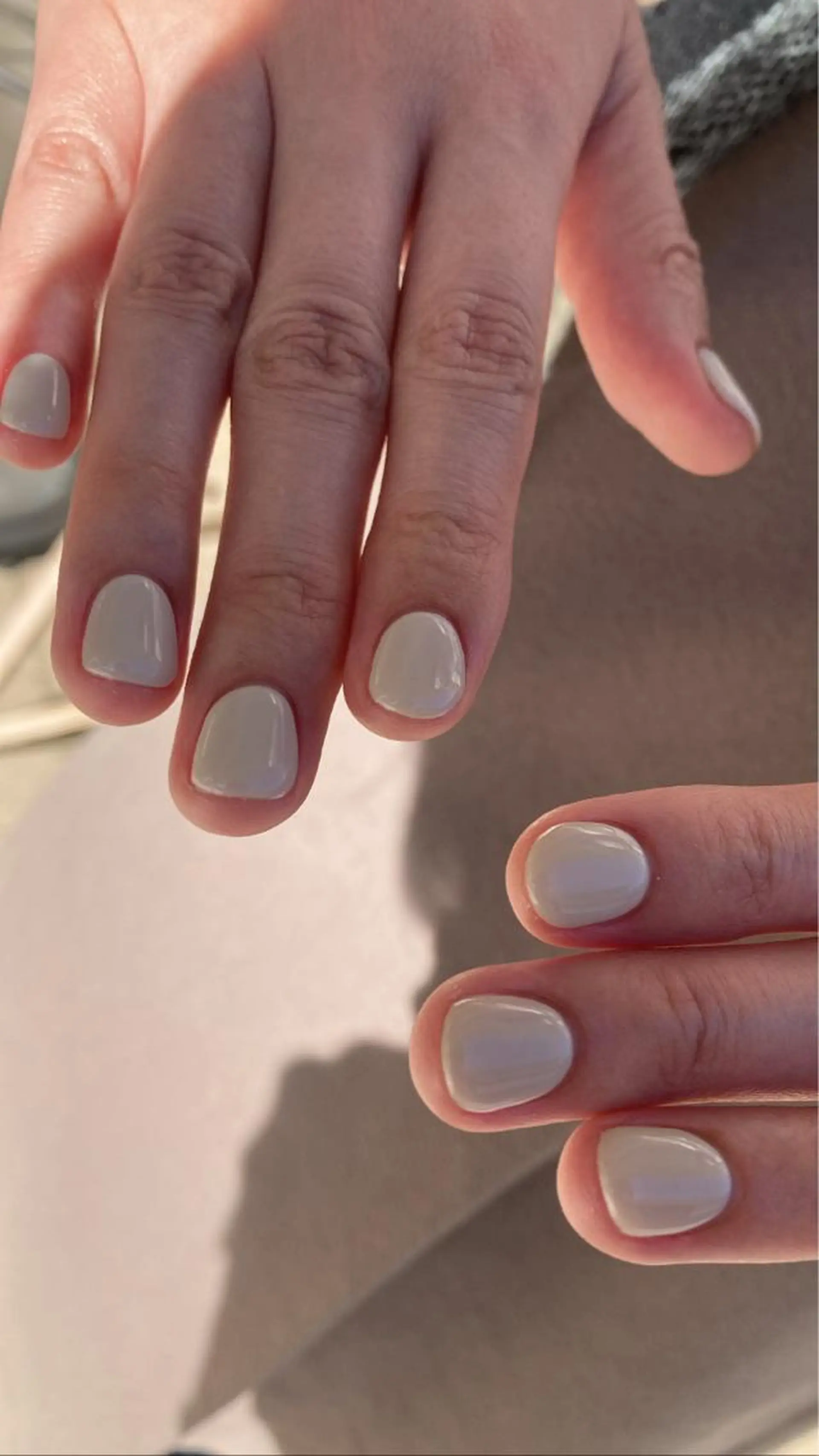 ネイル nailsalon　hue所属・小山 羽奈のネイルデザイン