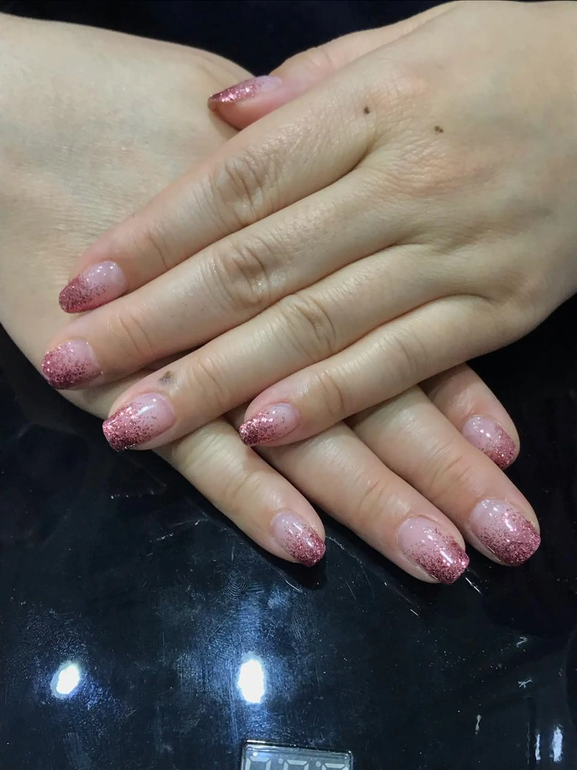 ネイル ジェルネイル グラデーション ラメ(グリッター) ラメグラデーション KASAI ERIKAのネイルデザイン